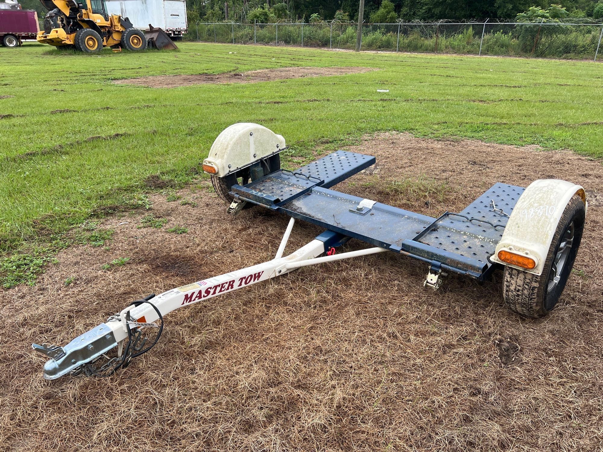 UNUSED 2022 MASTER TOW MODEL 7 CAR DOLLY (A51247)