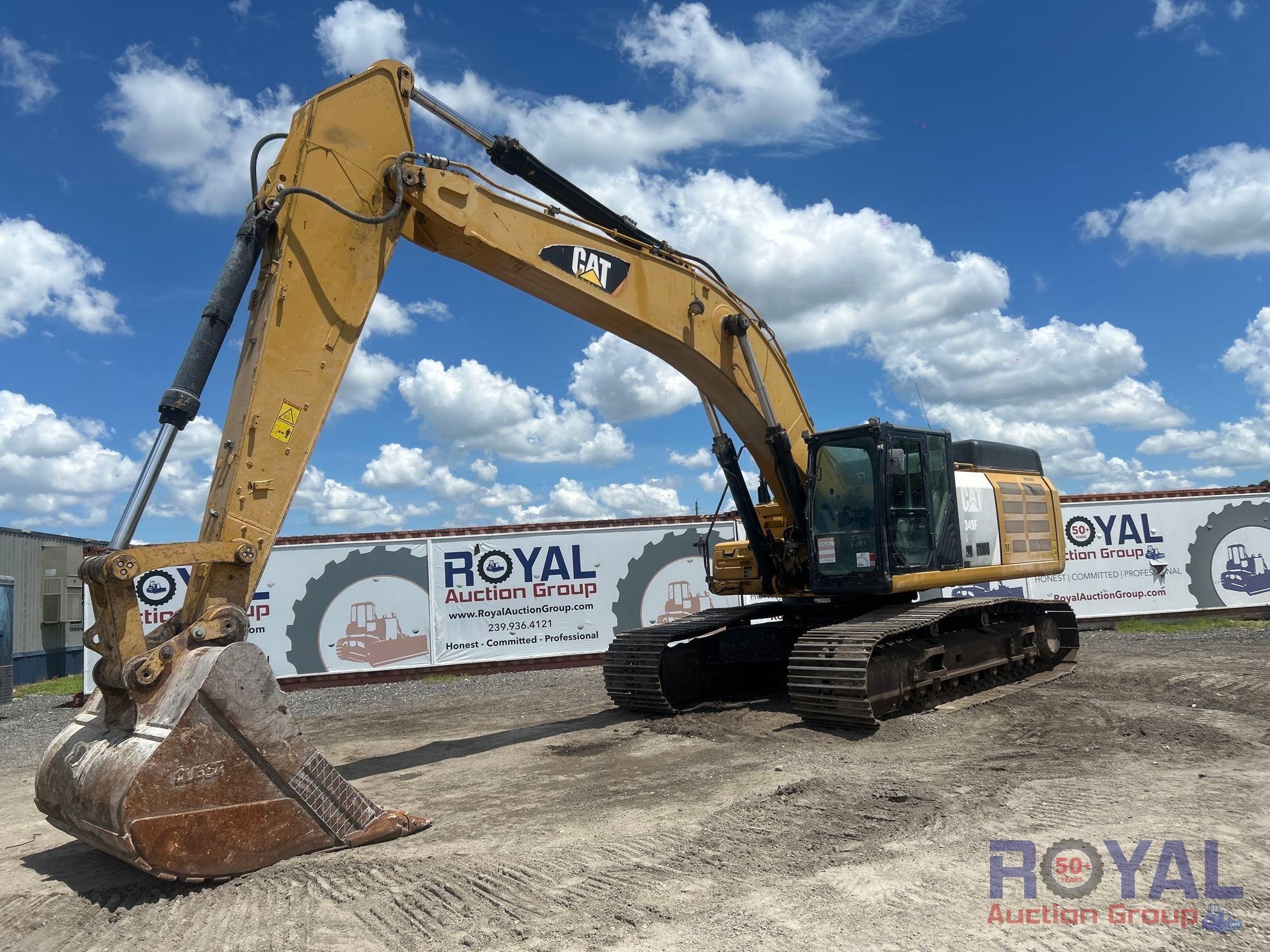 2016 Caterpillar 349F L Hydraulic Excavator (A50322)
