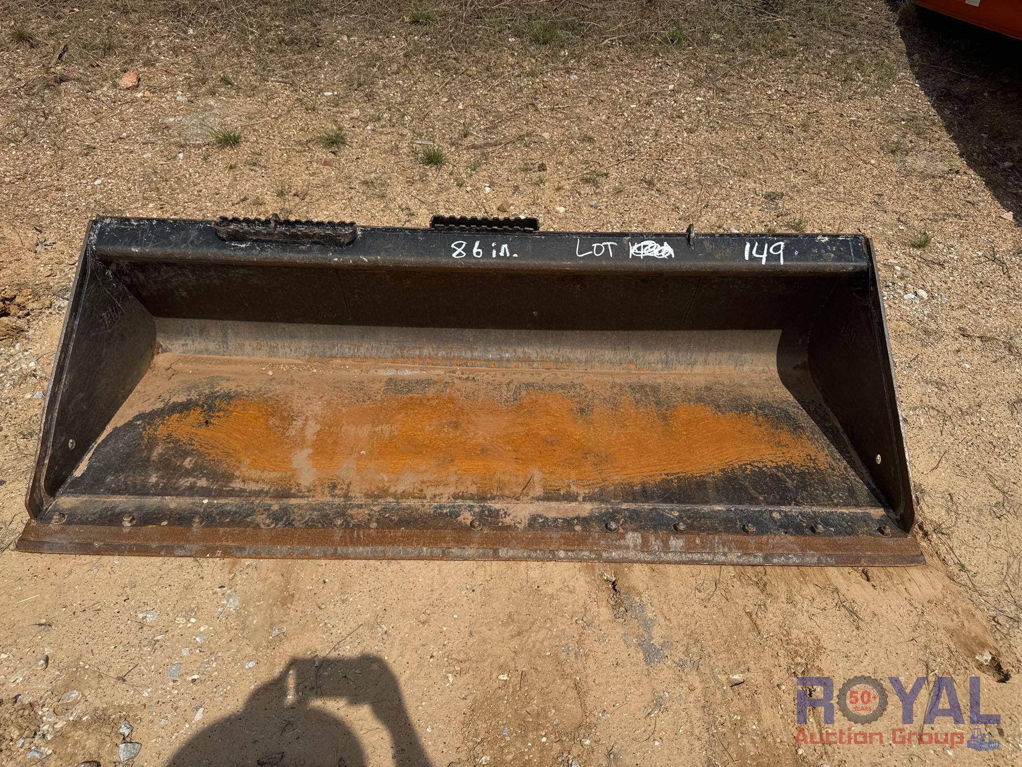 Caterpillar 0.82 CuYd Bucket Skid Steer Attachment (A52377)