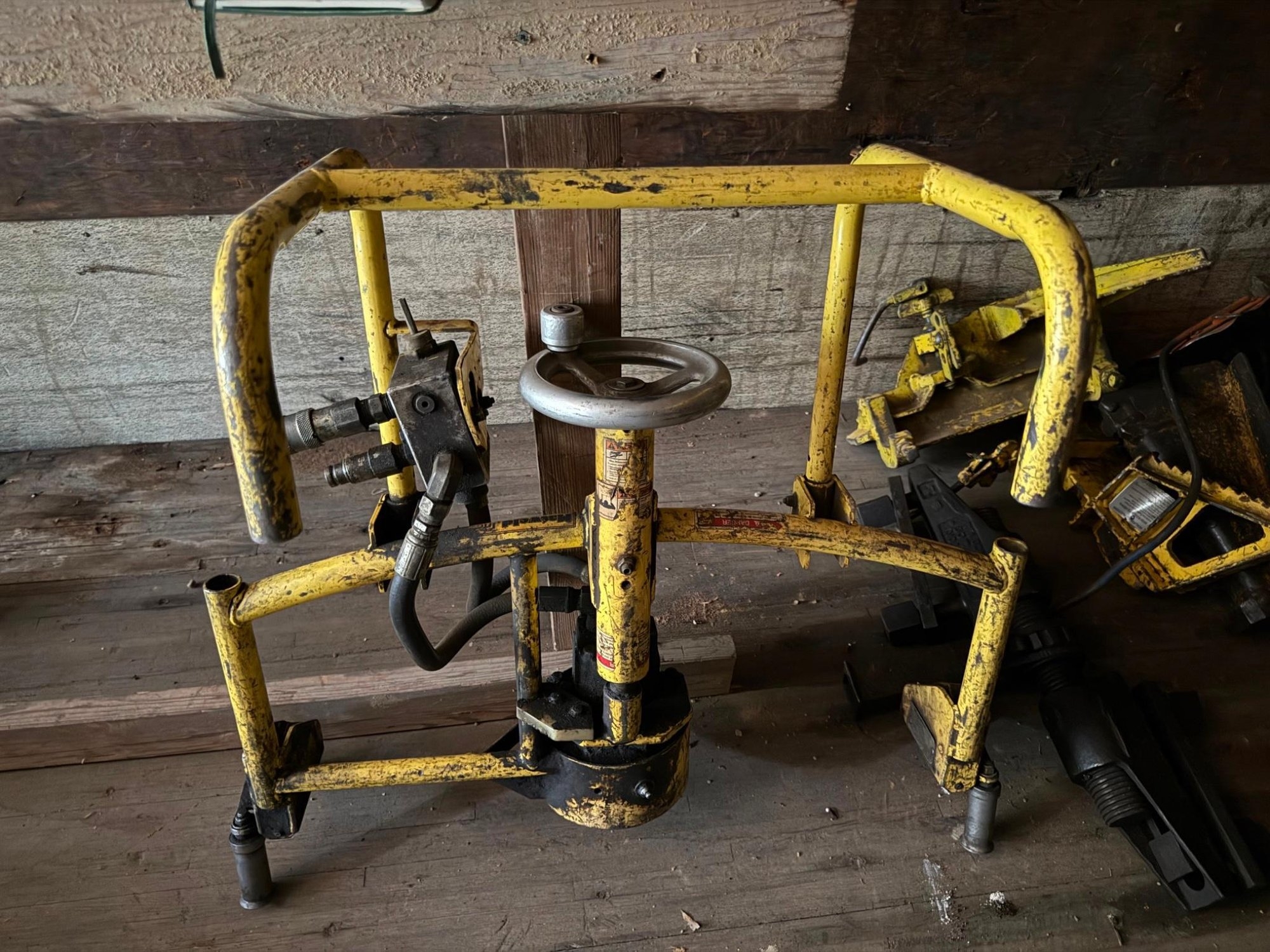 Hydraulic rail grinder (A56435)