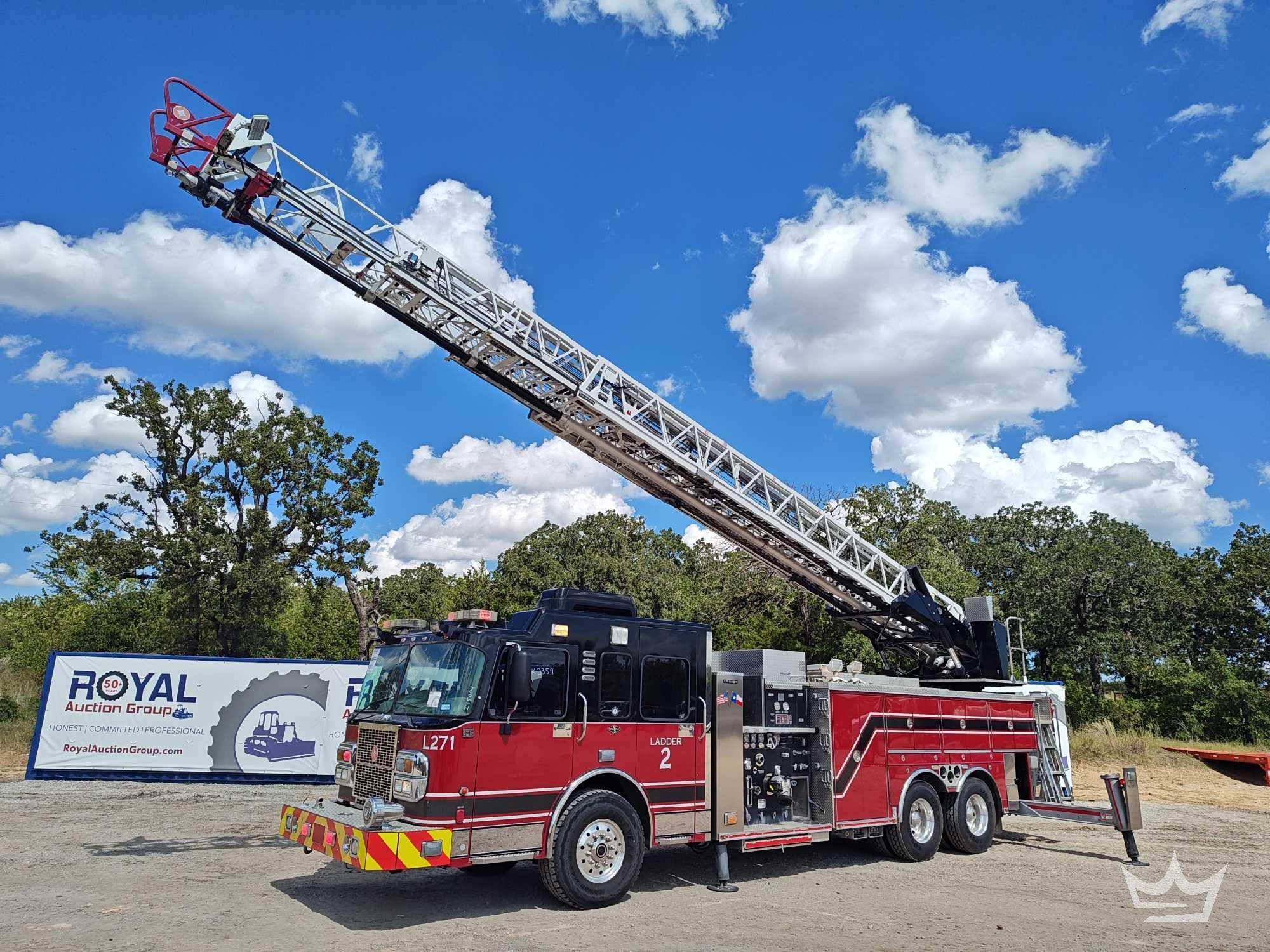 2006 Crimson Spartan Fire 105ft. Quint Ladder Aerial Truck (A55973)