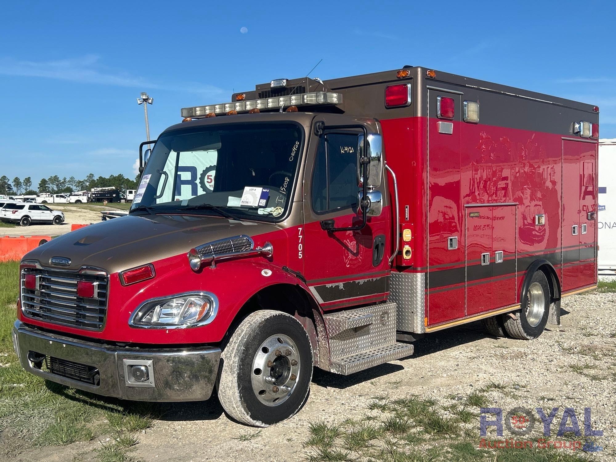 2009 Freightliner M2 106 MedTec Ambulance (A51692)