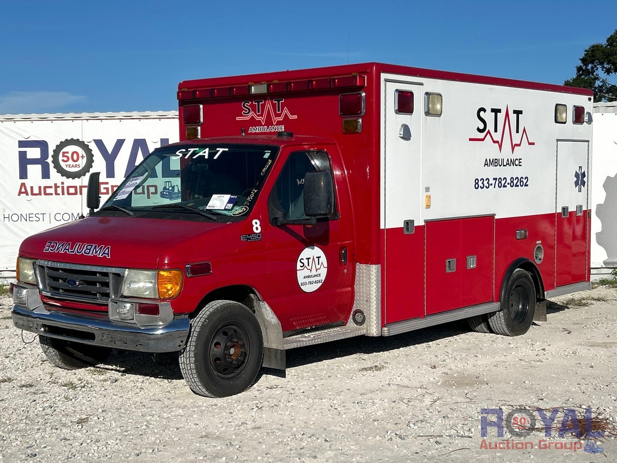 2005 Ford E-450 Super Duty Ambulance (A51692)