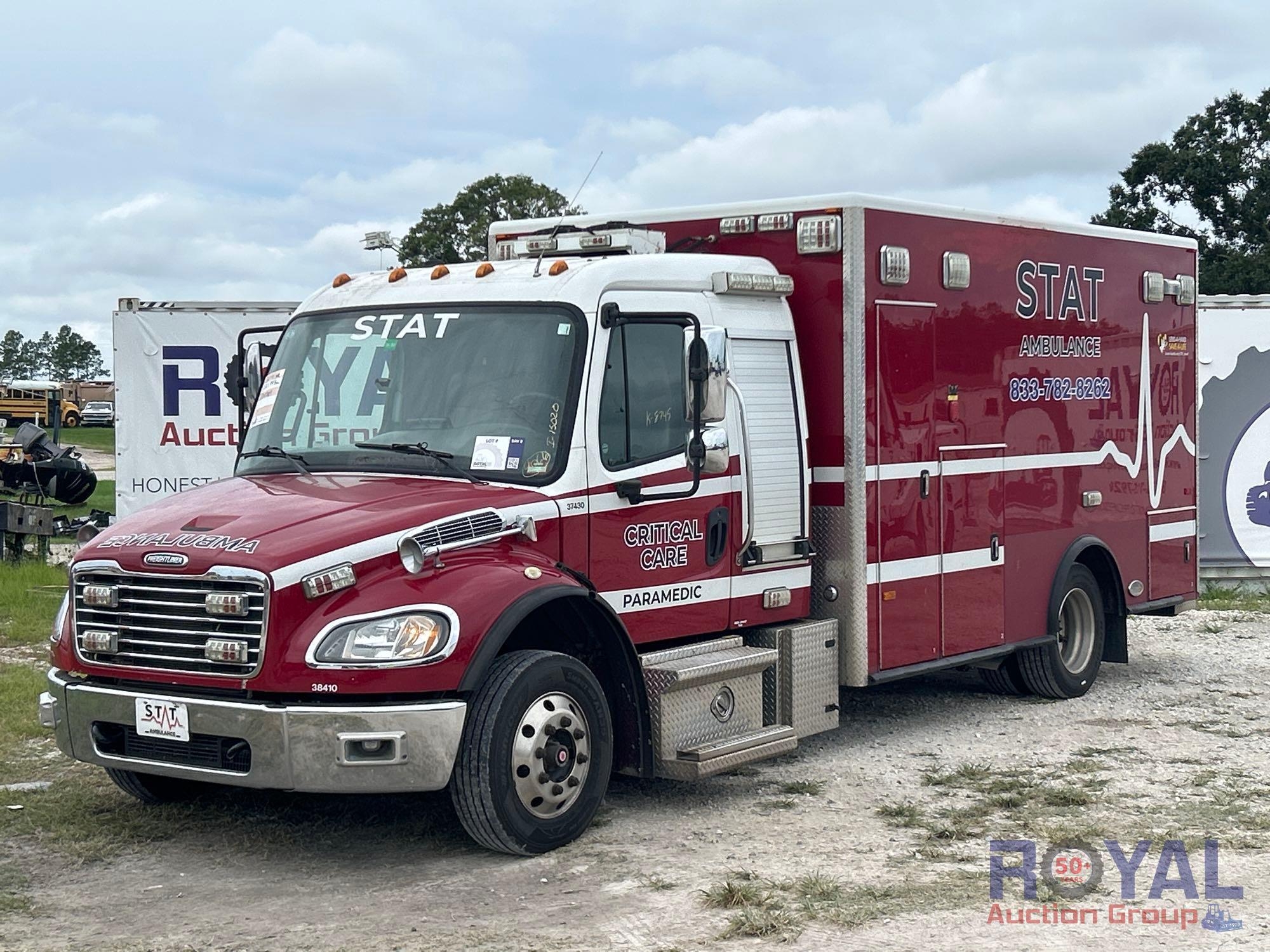 2014 Freightliner M2 106 Ambulance (A51692)