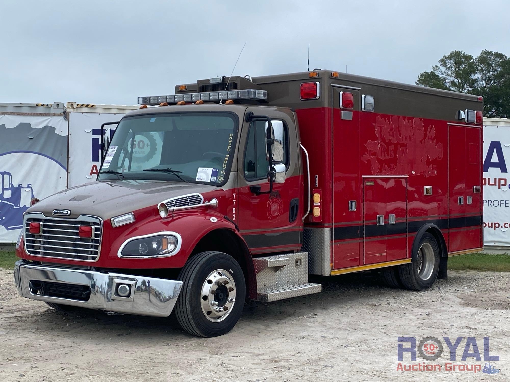 2009 Freightliner M2 106 Ambulance (A51692)