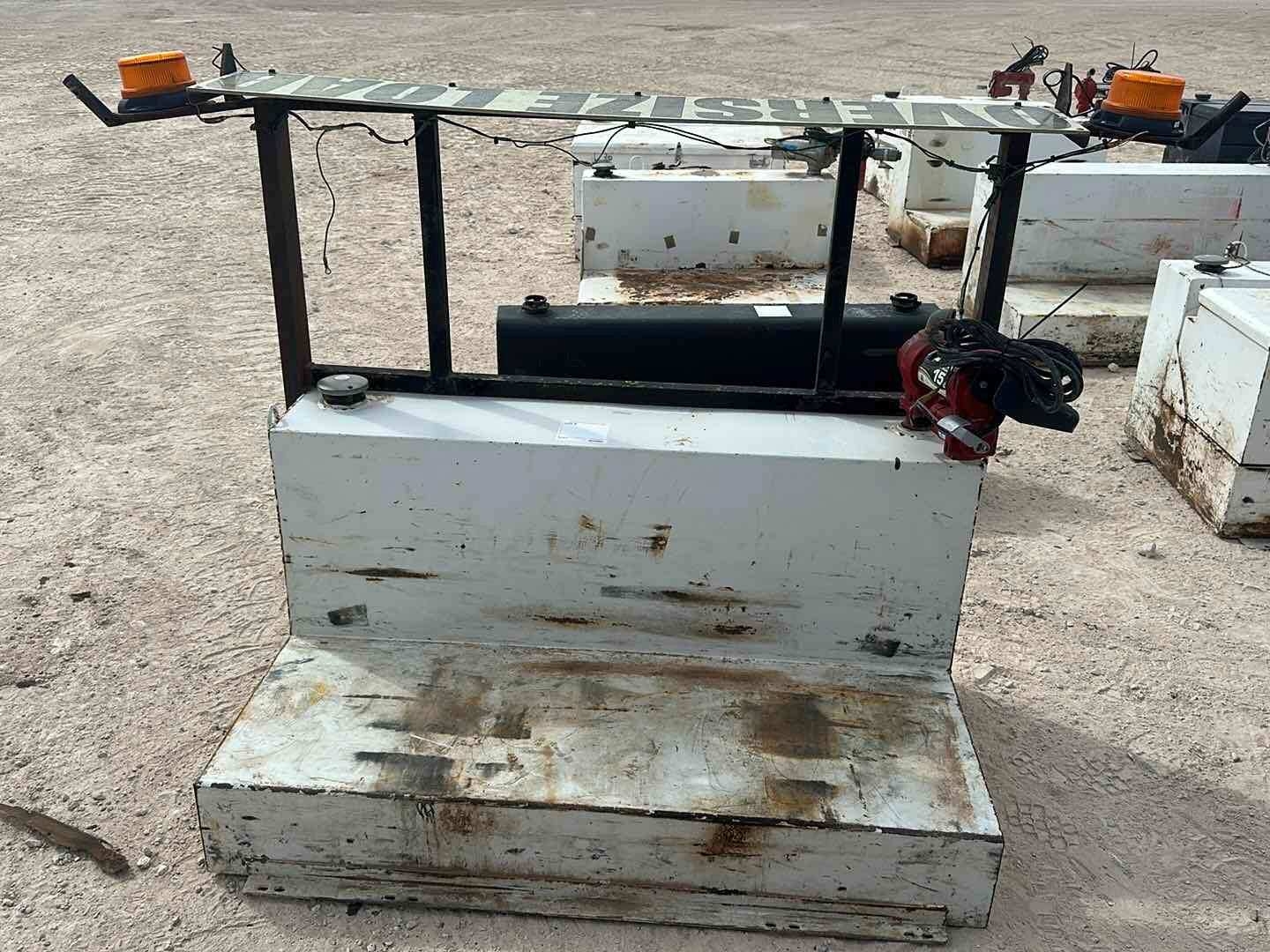 100 GAL FUEL TANK W/PUMP (A52472)