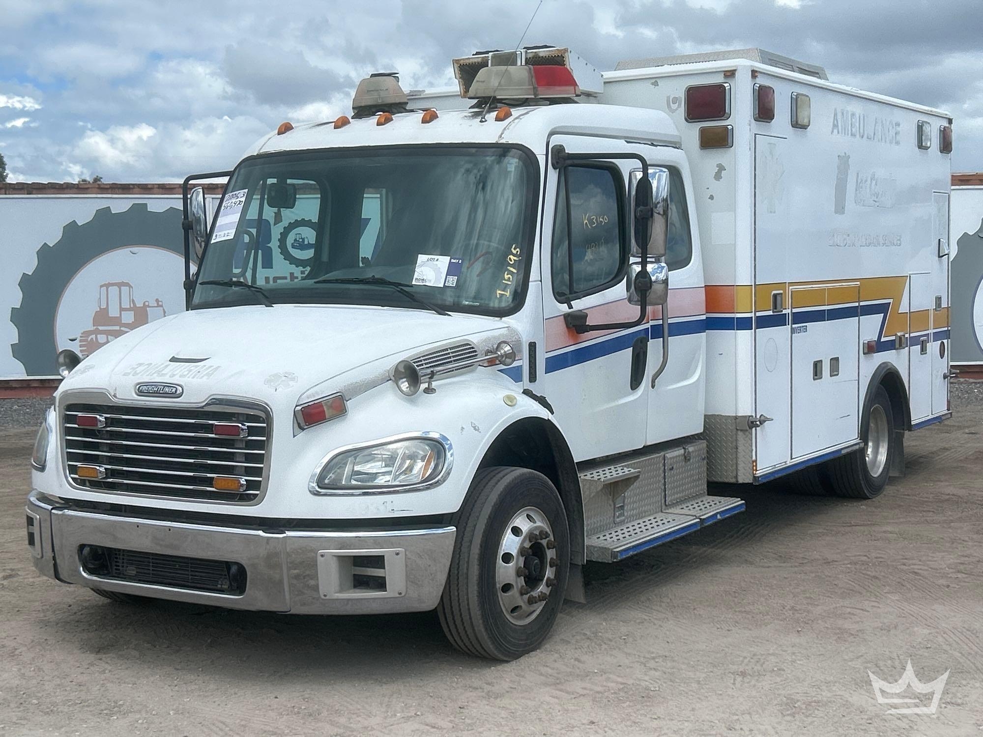 2005 Freightliner M2 106 Ambulance (A56858)