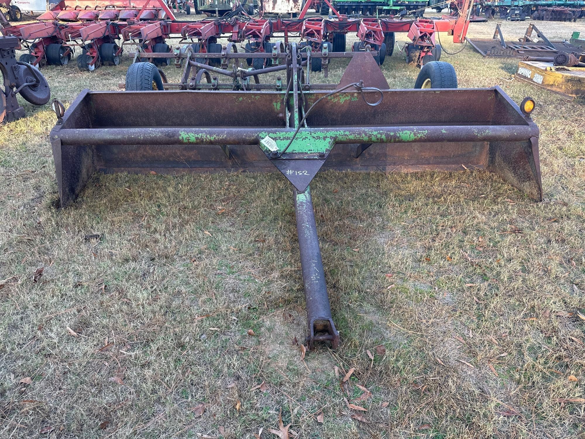 JOHN DEERE 12' BOX SCRAPE (A52708)