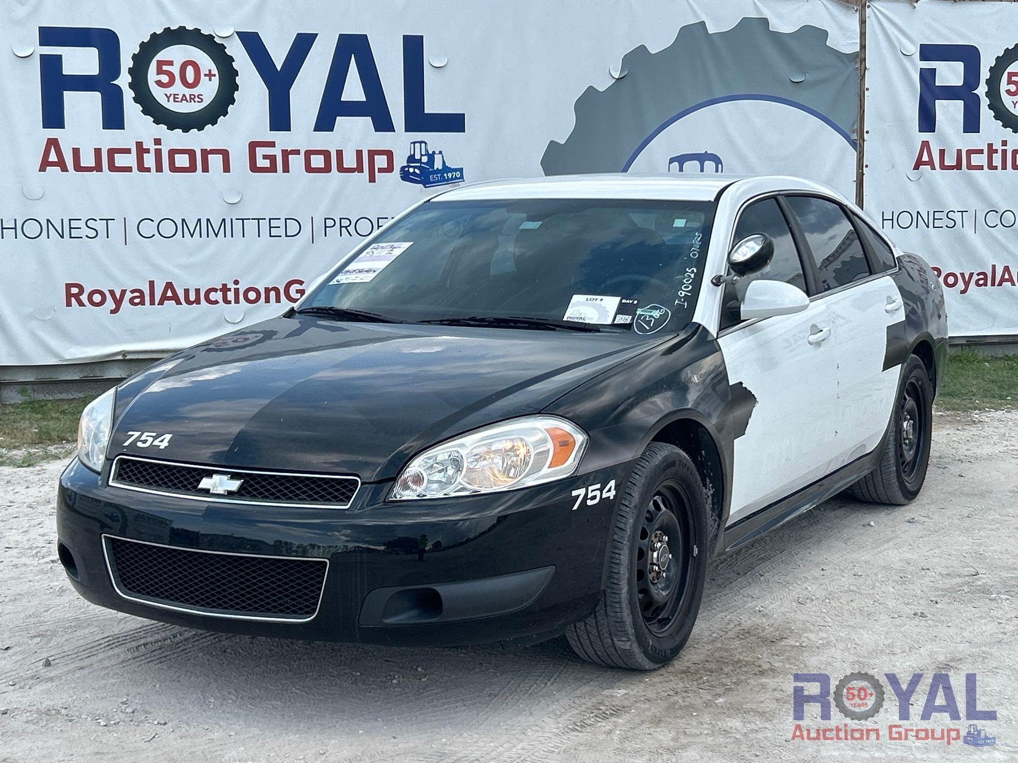 2013 Chevrolet Impala Sedan (A48082)