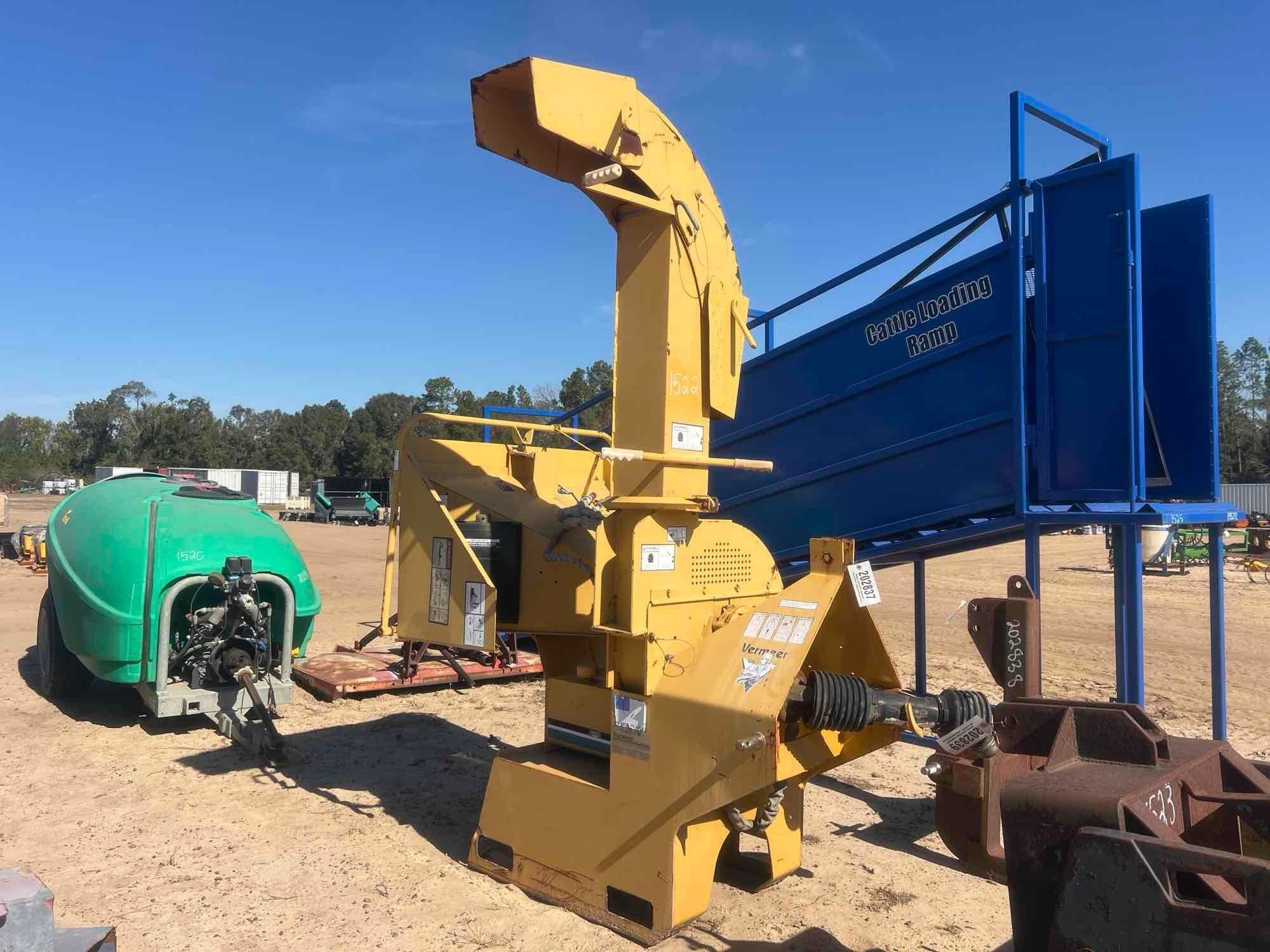 VERMEER 606 6" WOOD CHIPPER (A57192)