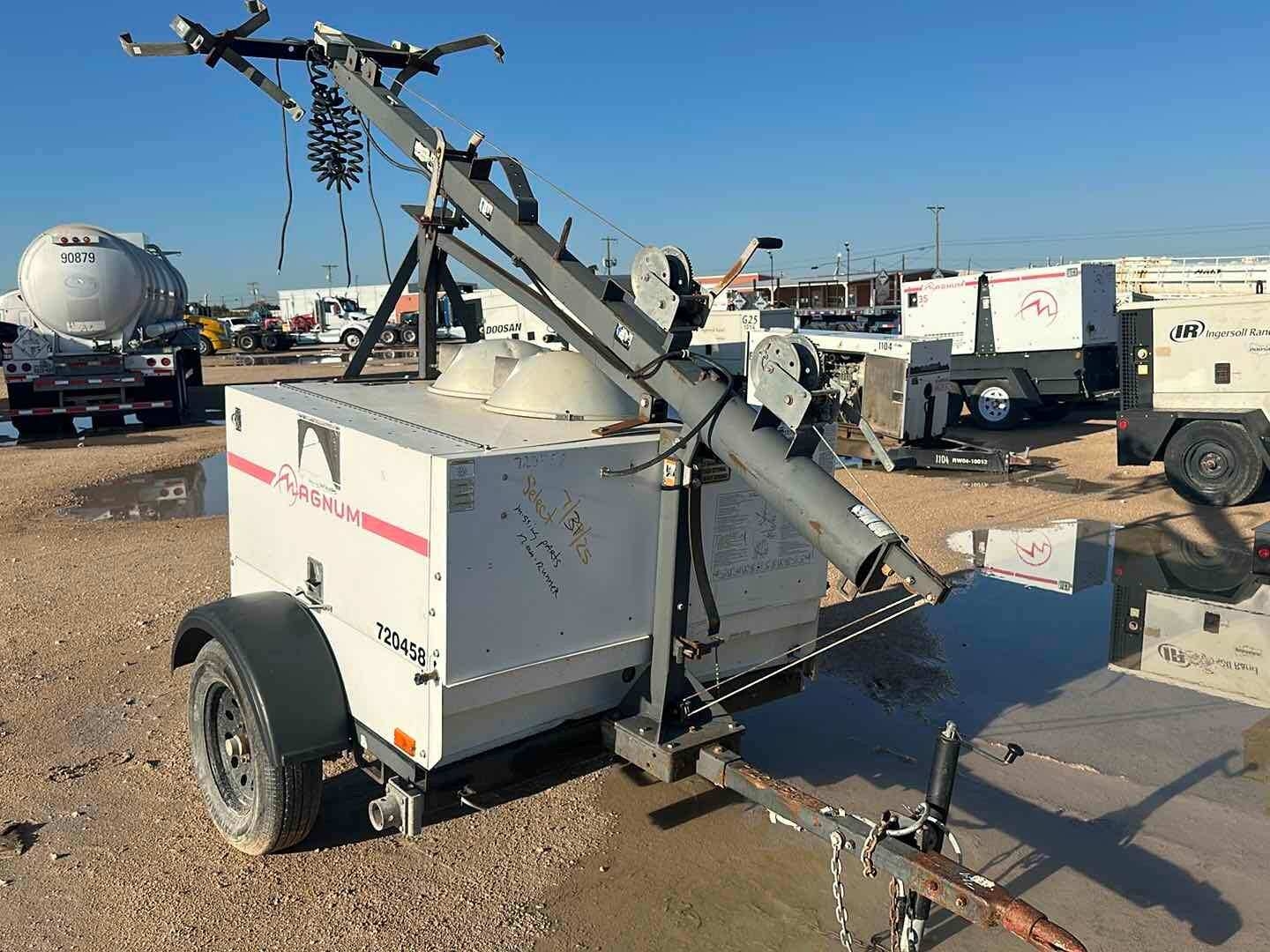 MAGNUM PRODUCTS LIGHT TOWER (A50854)