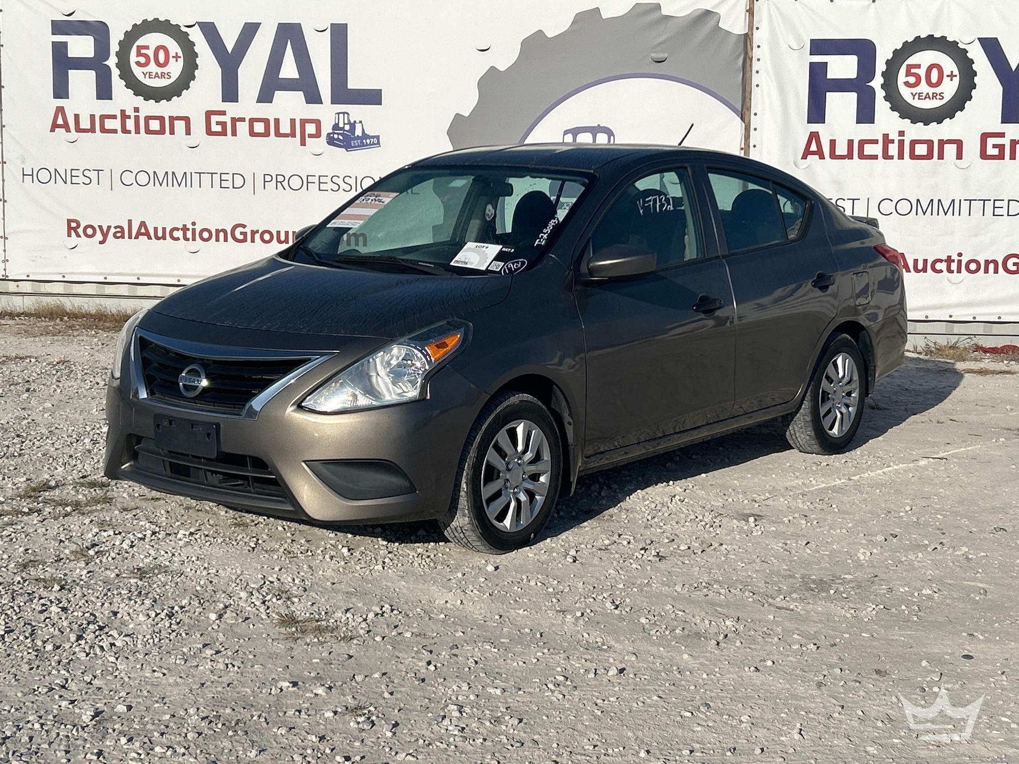 2016 Nissan Versa Sedan (A55853)