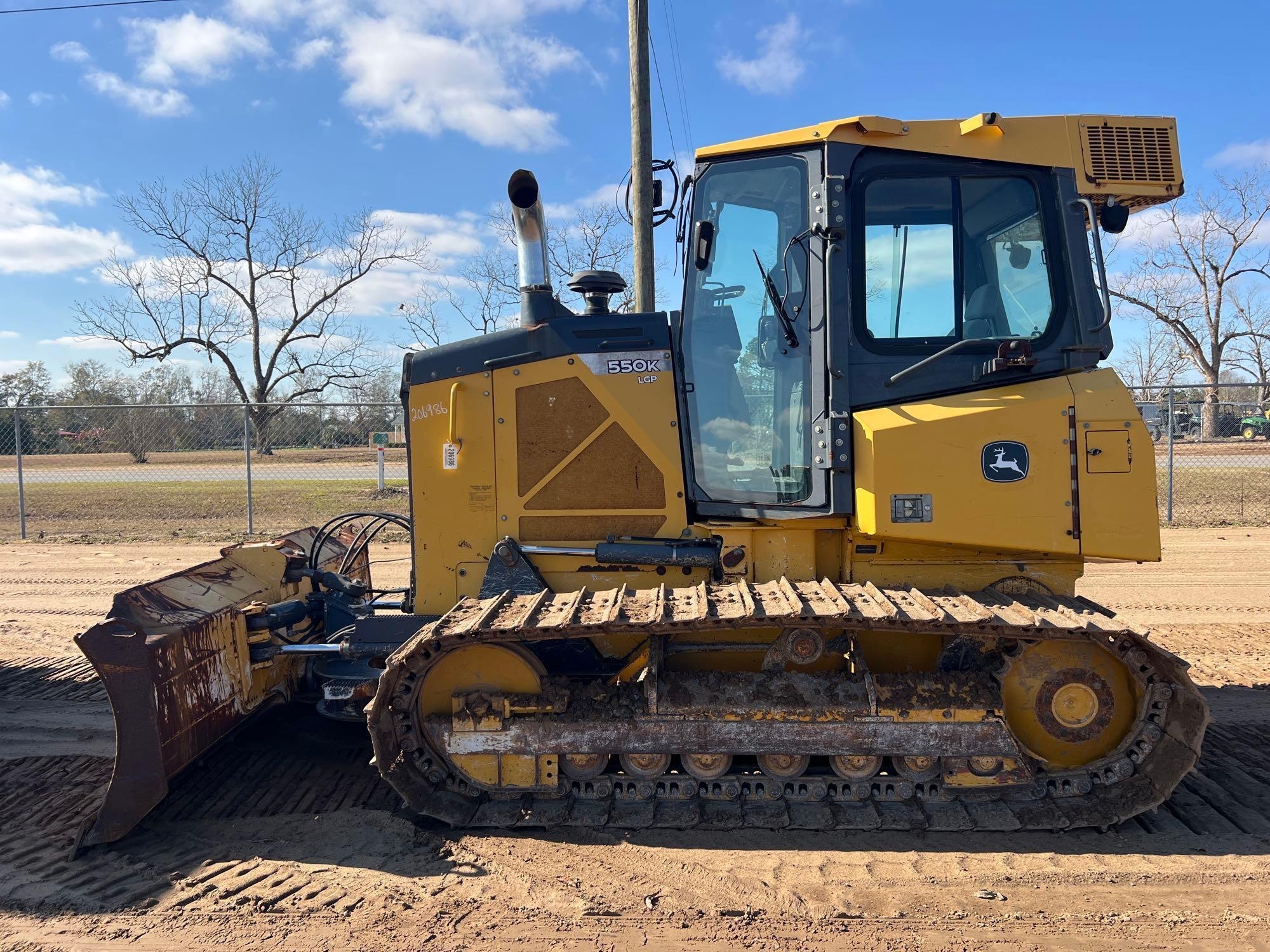 2015 JOHN DEERE 550K LGP CRAWLER DOZER (A52709)