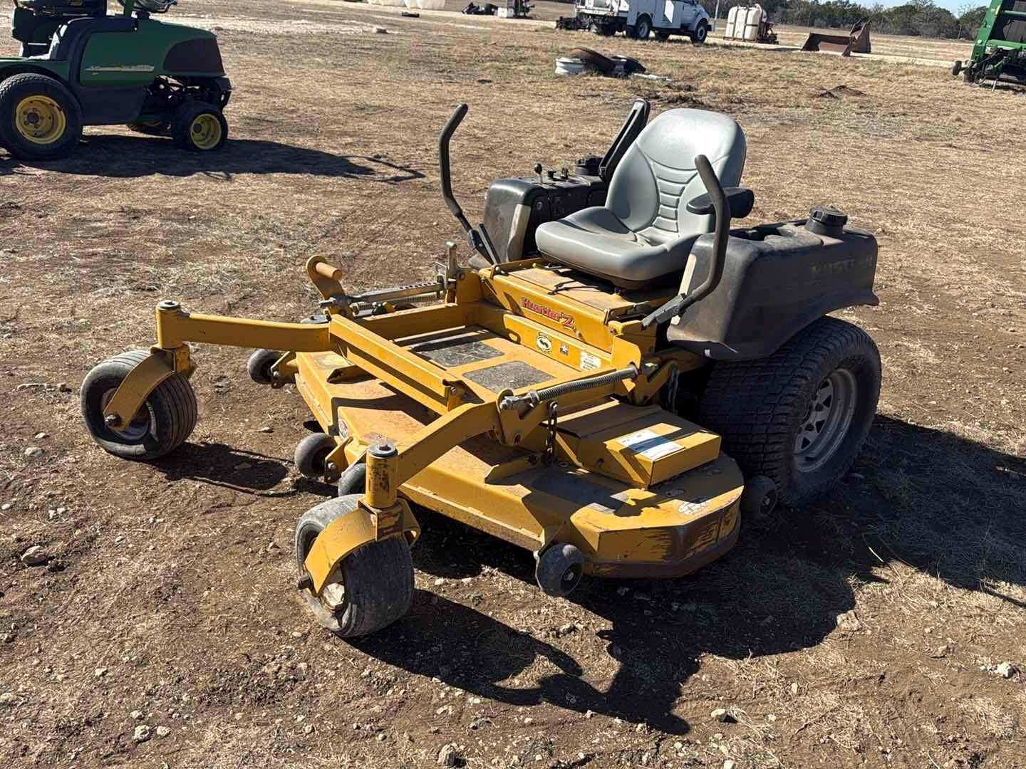 HUSTLER MOWER (A58216)