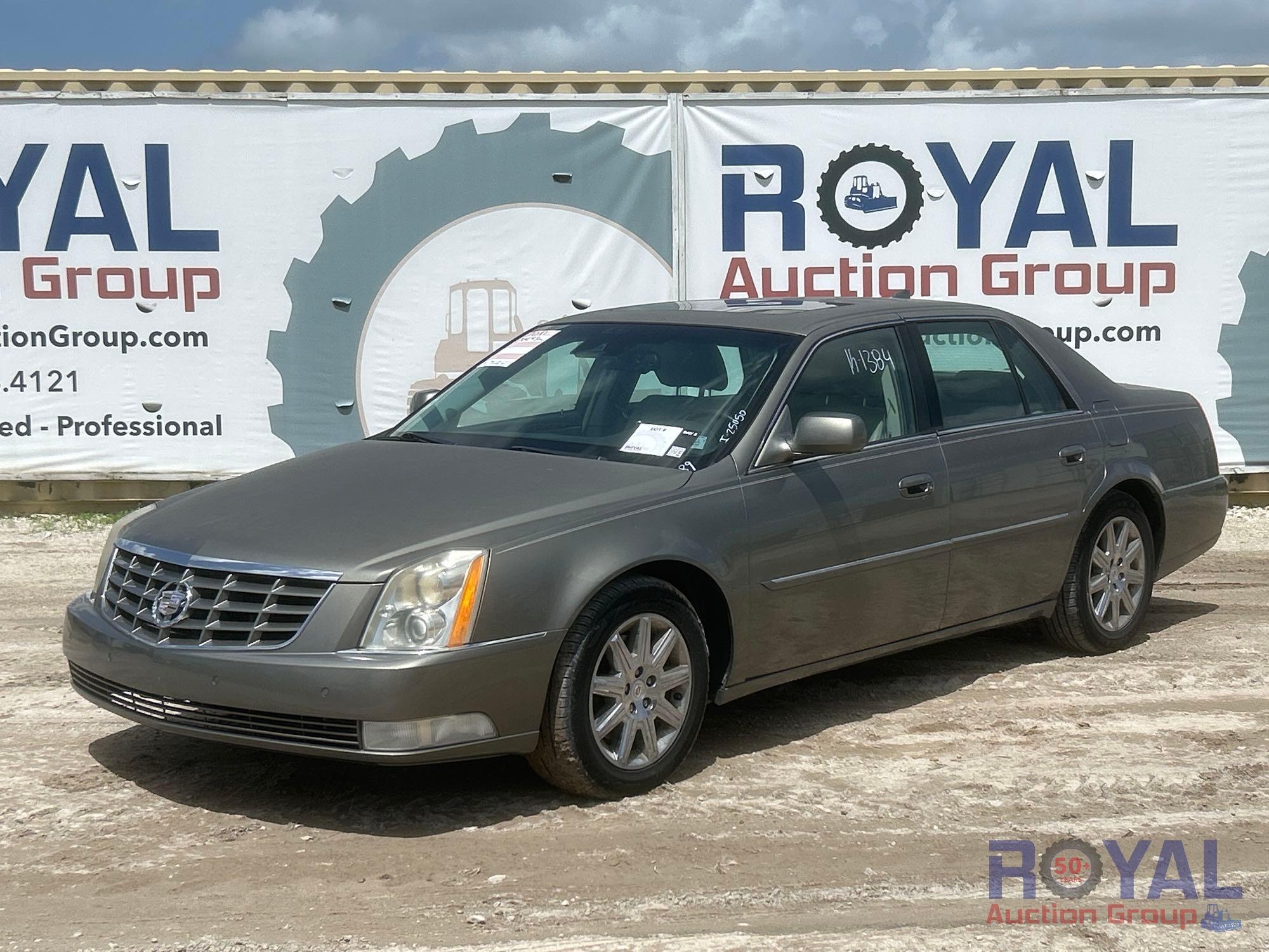 2011 Cadillac DTS Sedan (A50324)