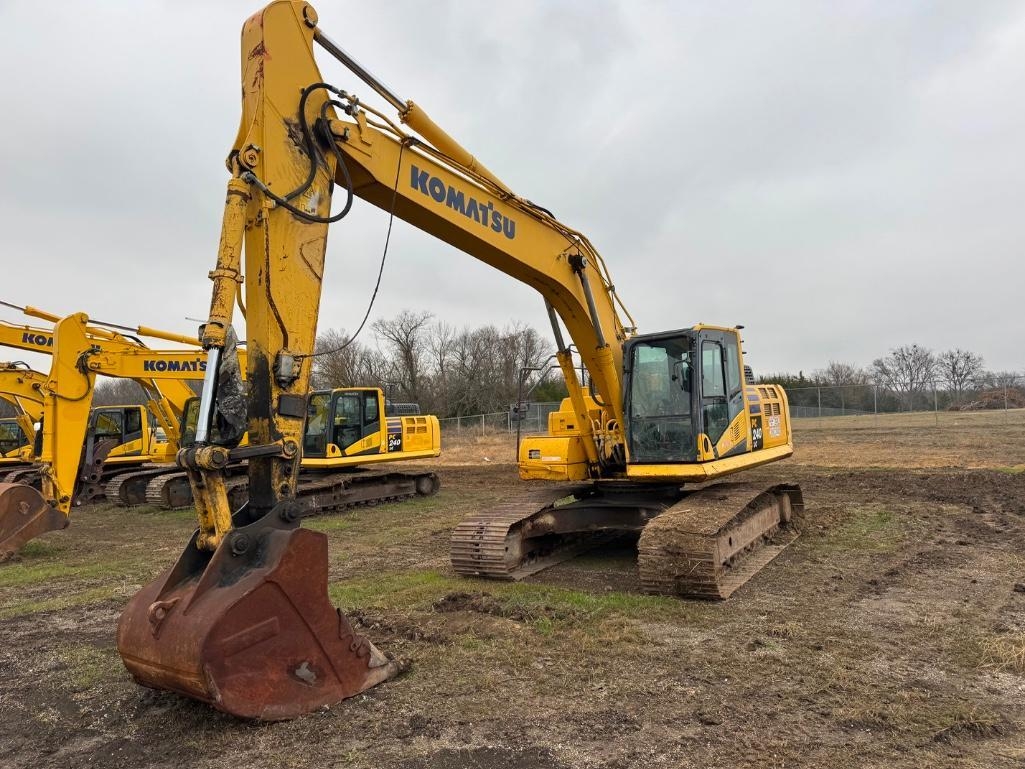 2016 Komatsu PC240 LC-11 Excavator (A59213)