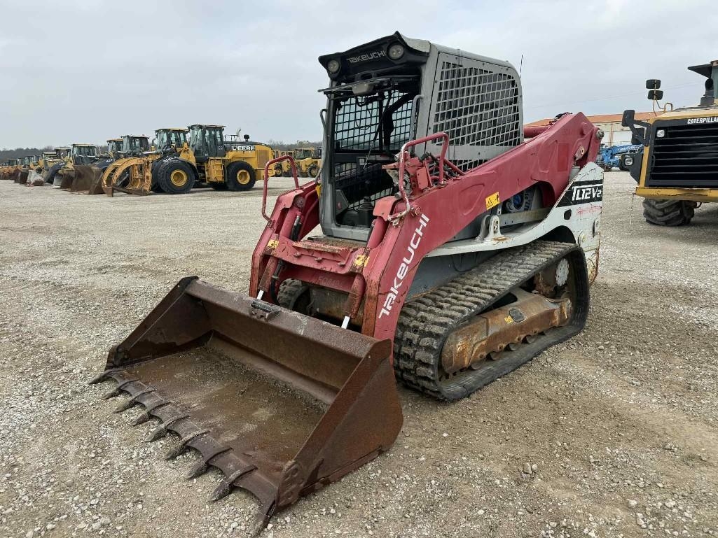 2017 Takeuchi TL12V2 Skid Steer (A59213)