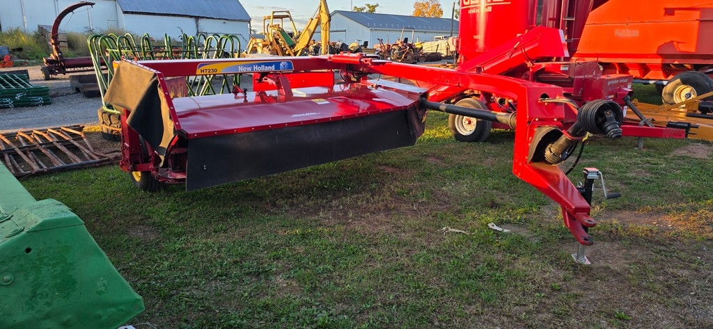 2012 New Holland H7230 Discbine (VERY NICE) (A50775)