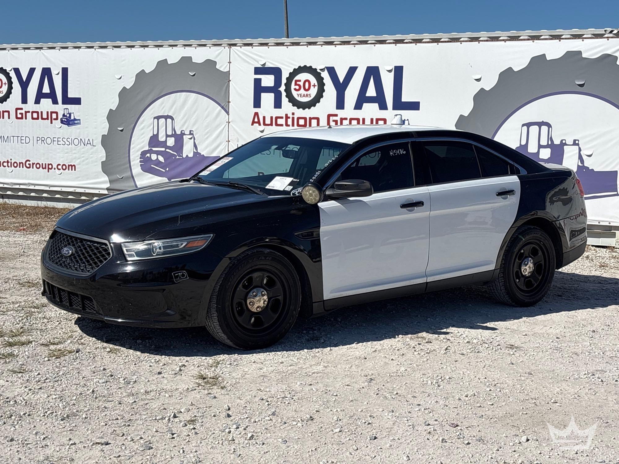 2017 Ford Taurus AWD Sedan (A55853)