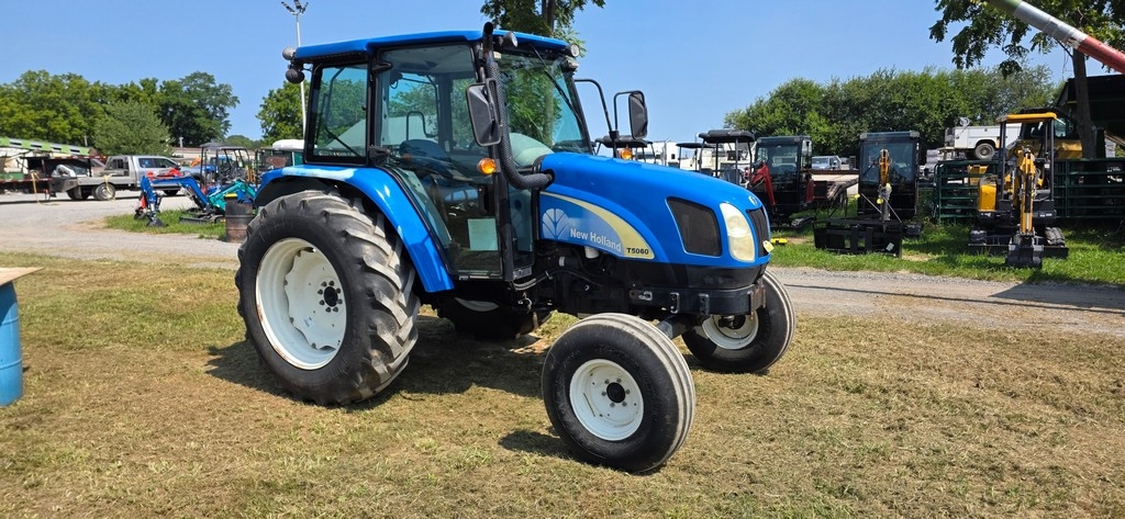 New Holland T5060 Tractor (RIDE AND DRIVE) (A50774)