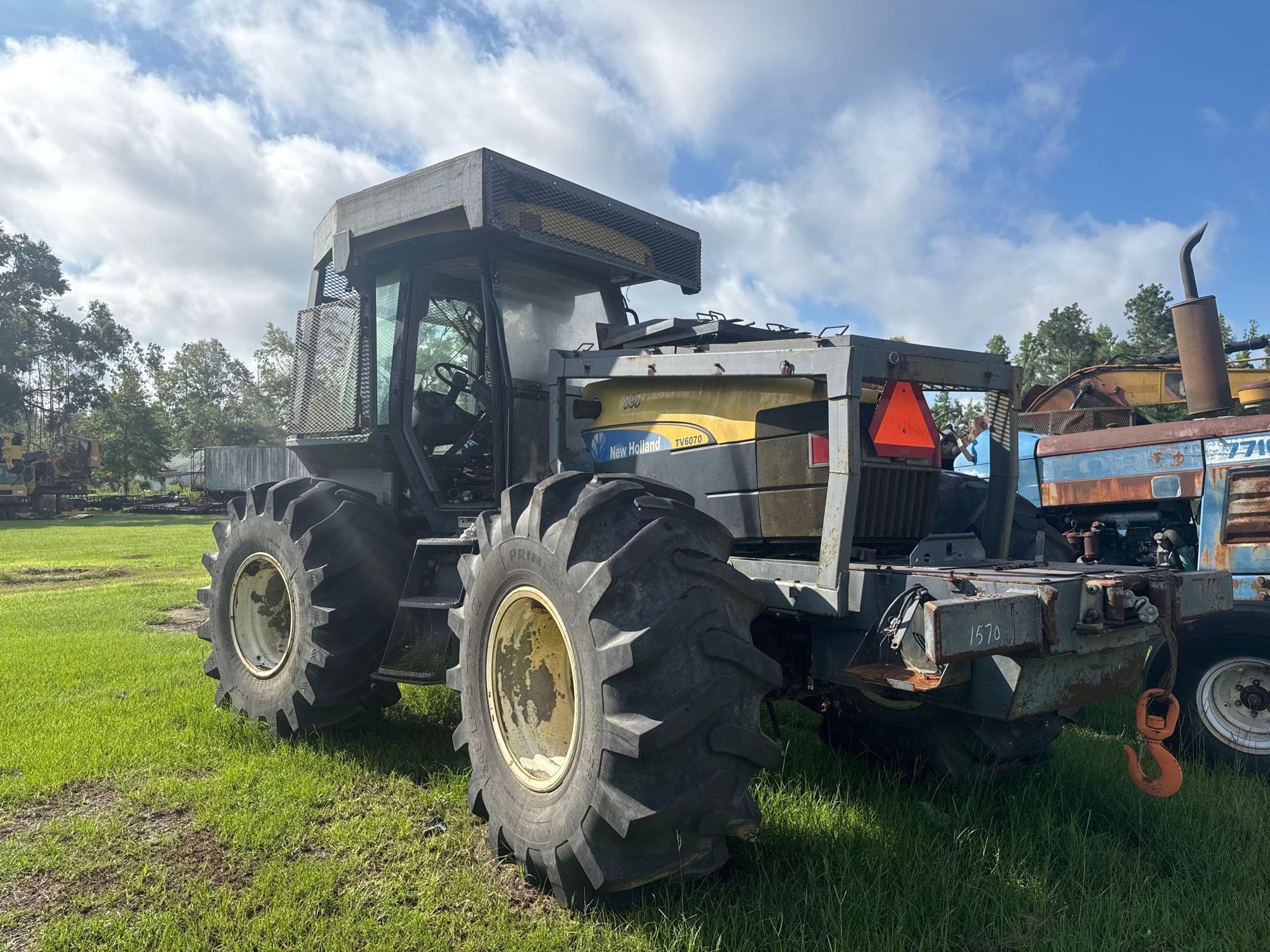 (INOP) NEW HOLLAND TV6070 TRACTOR (A51243)