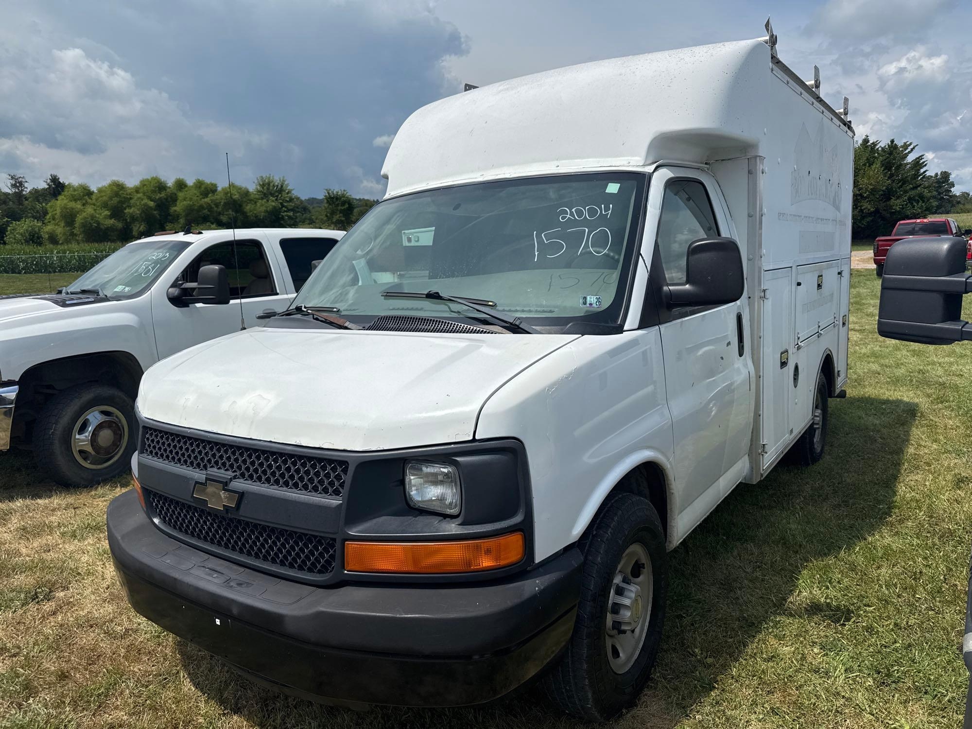 2004 Chevy Utility Van (A47384)