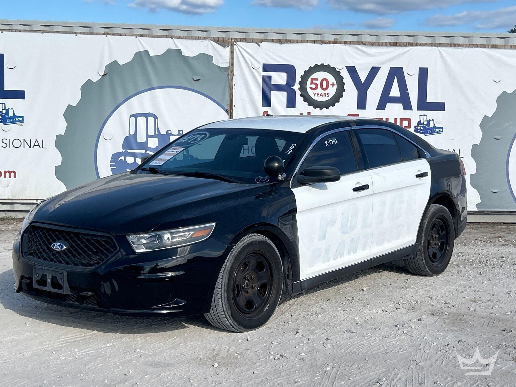 2016 Ford Taurus Sedan (A55853)