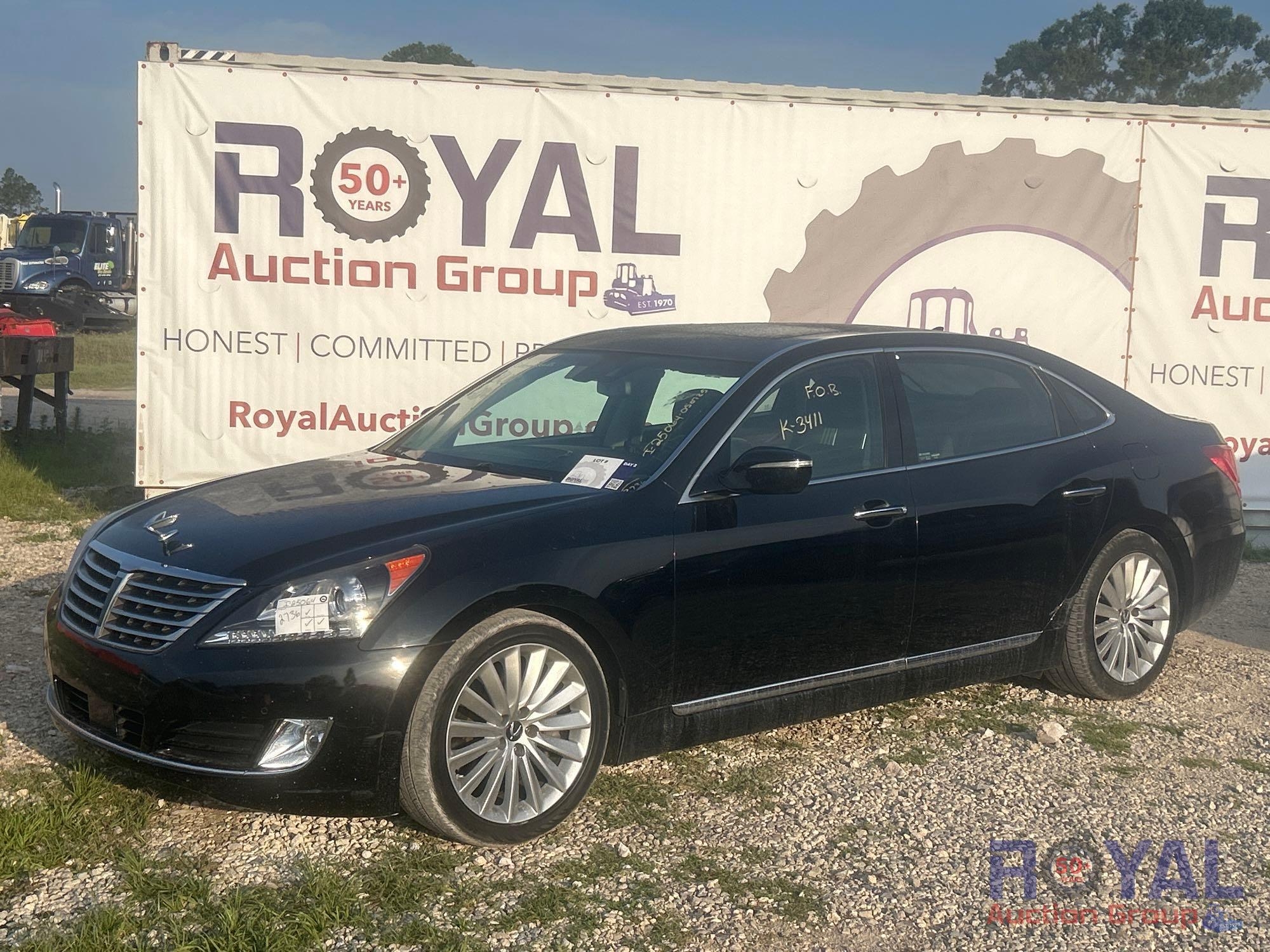 2016 Hyundai Equus Sedan (A48082)