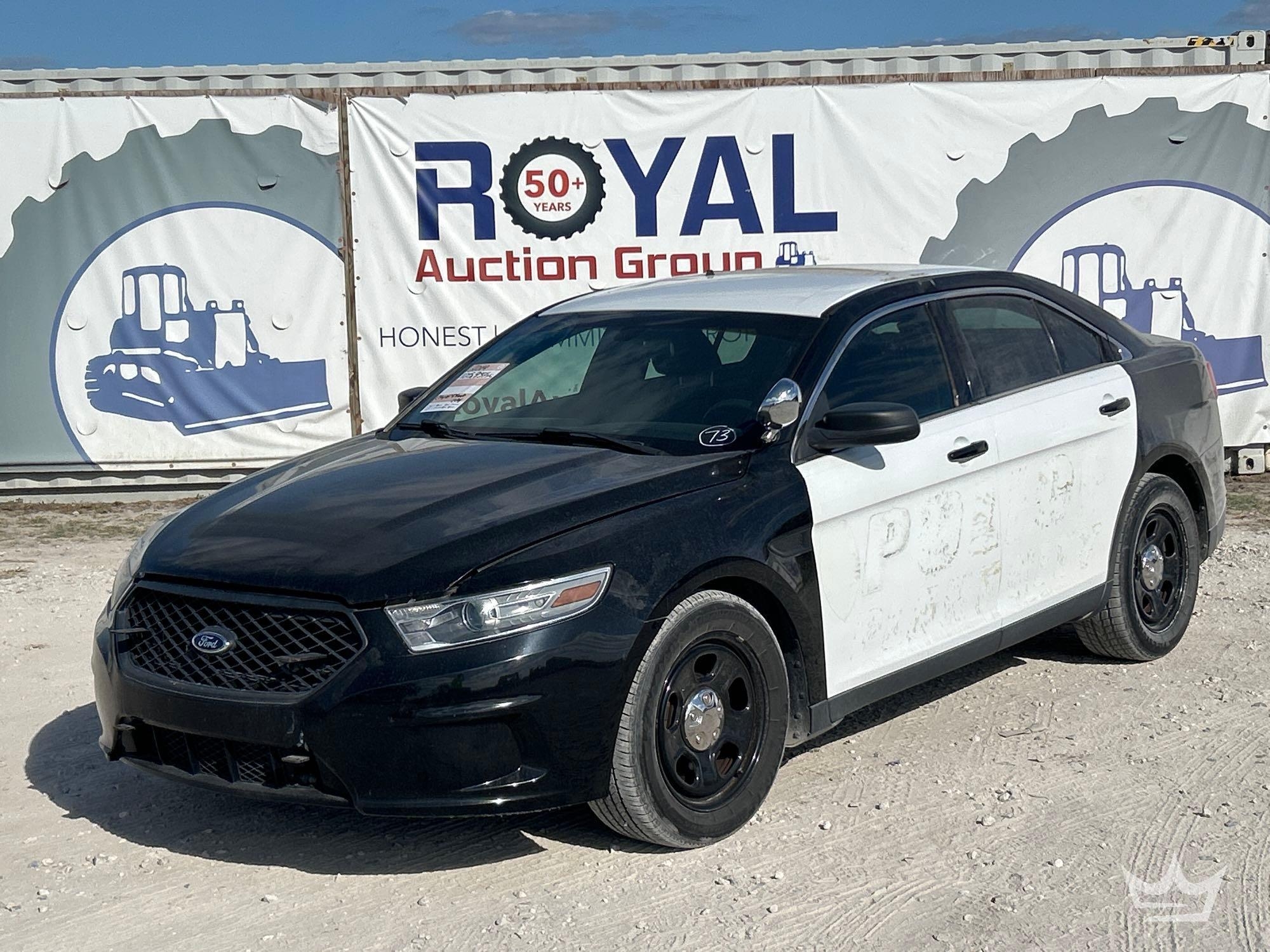 2014 Ford Taurus AWD Sedan (A55853)
