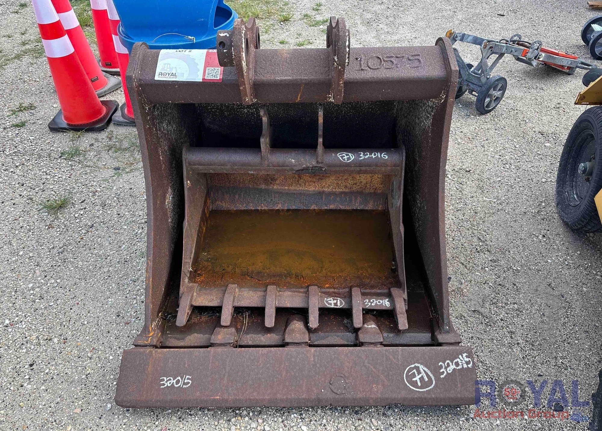 45in Excavator Bucket (A50322)