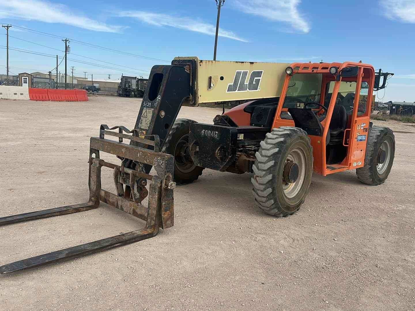 2013 JLG SKYTRAK G9-43A TELEHANDLER (A47001)