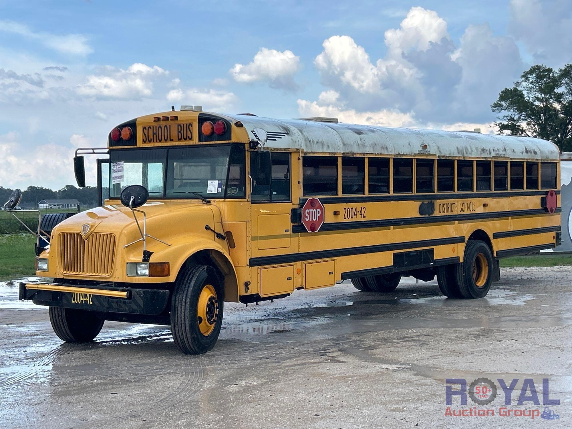 2004 IC Corporation 3000IC School Bus (A51692)