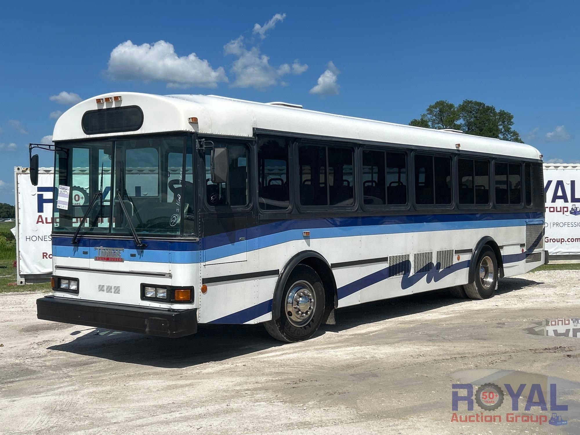 2000 Thomas Built Saf-T-Liner MVP-ER Transit Passenger Bus (A51692)