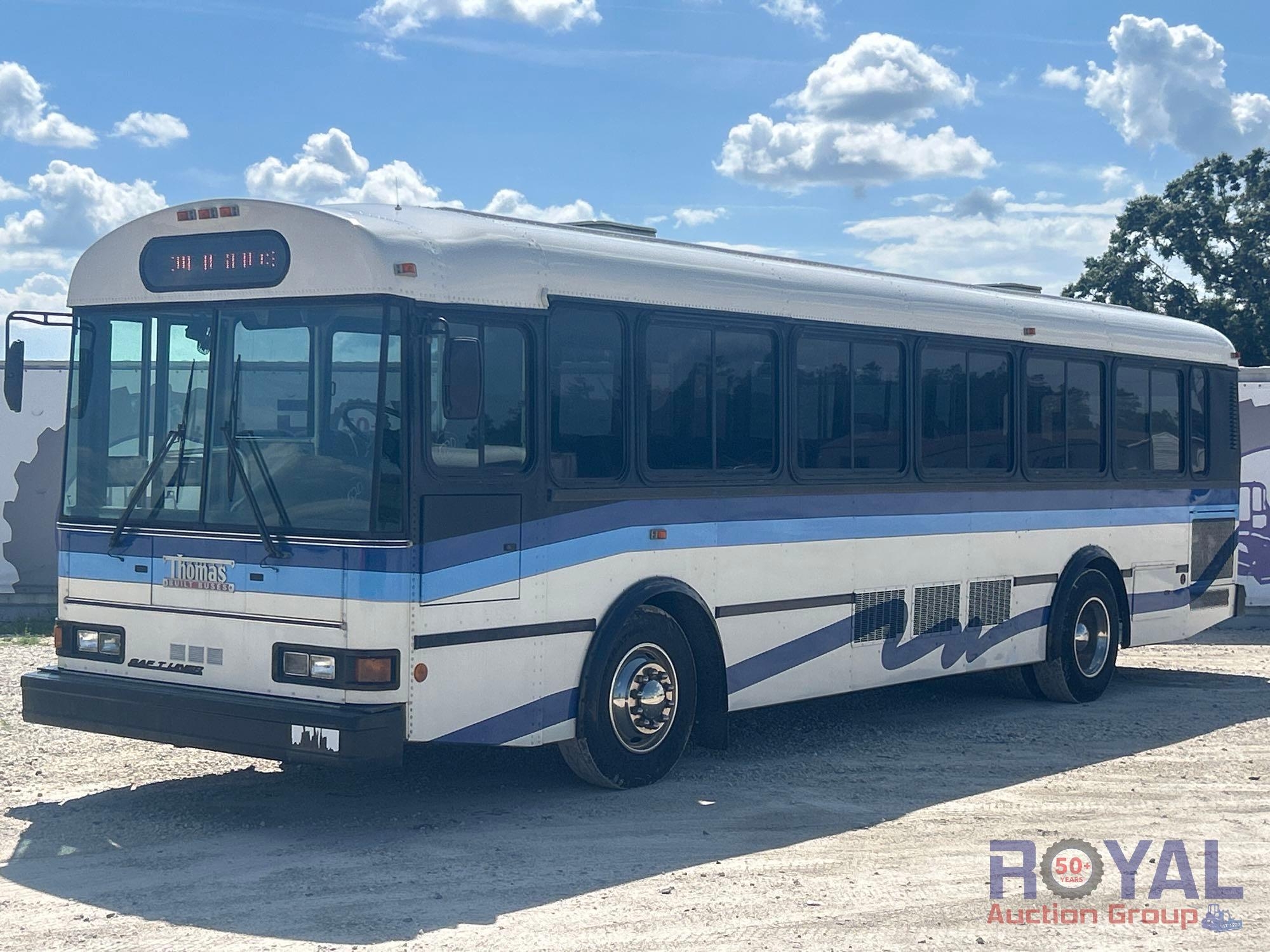 2000 Thomas Built Saf-T-Liner MVP-ER Transit Passenger Bus (A51692)