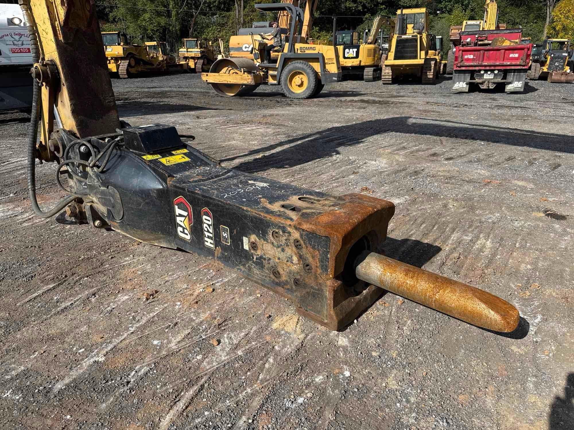 CATERPILLAR H120S HYD HAMMER (A52707)