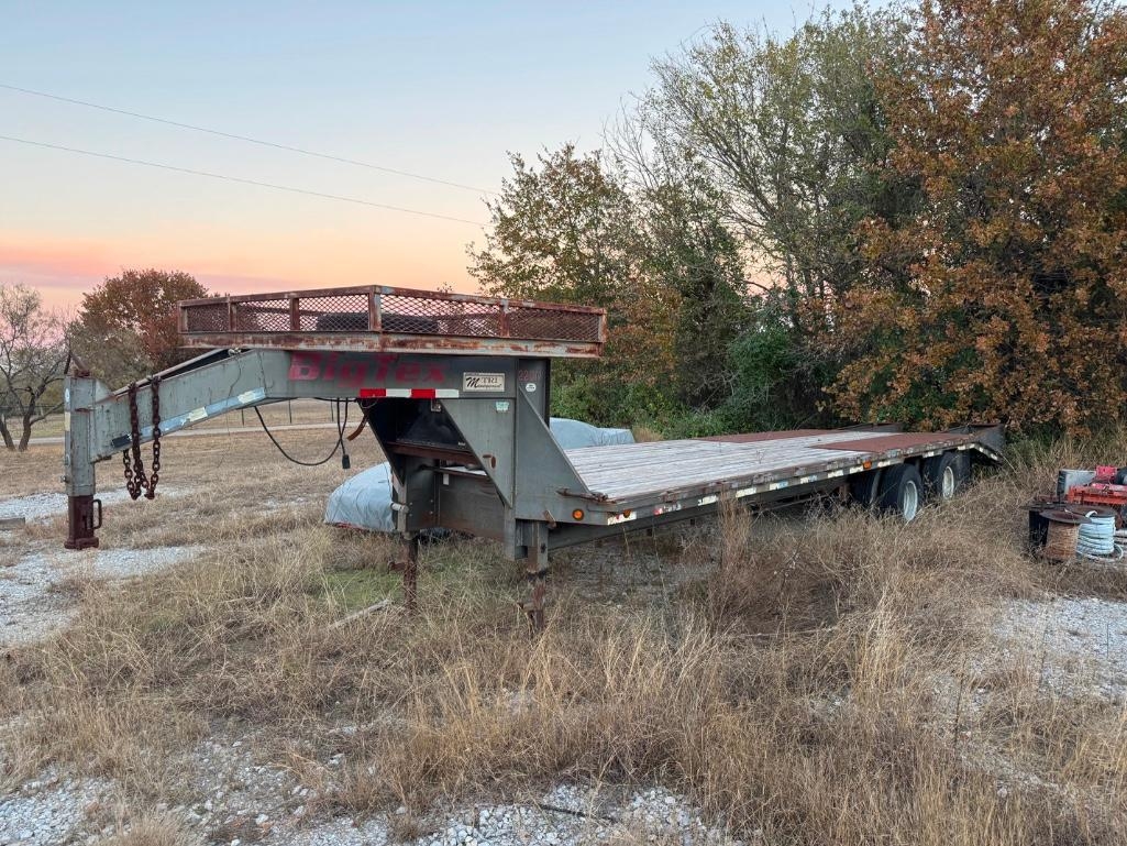 2000 Big Tex 22GN-24 Gooseneck Trailer (A59213)