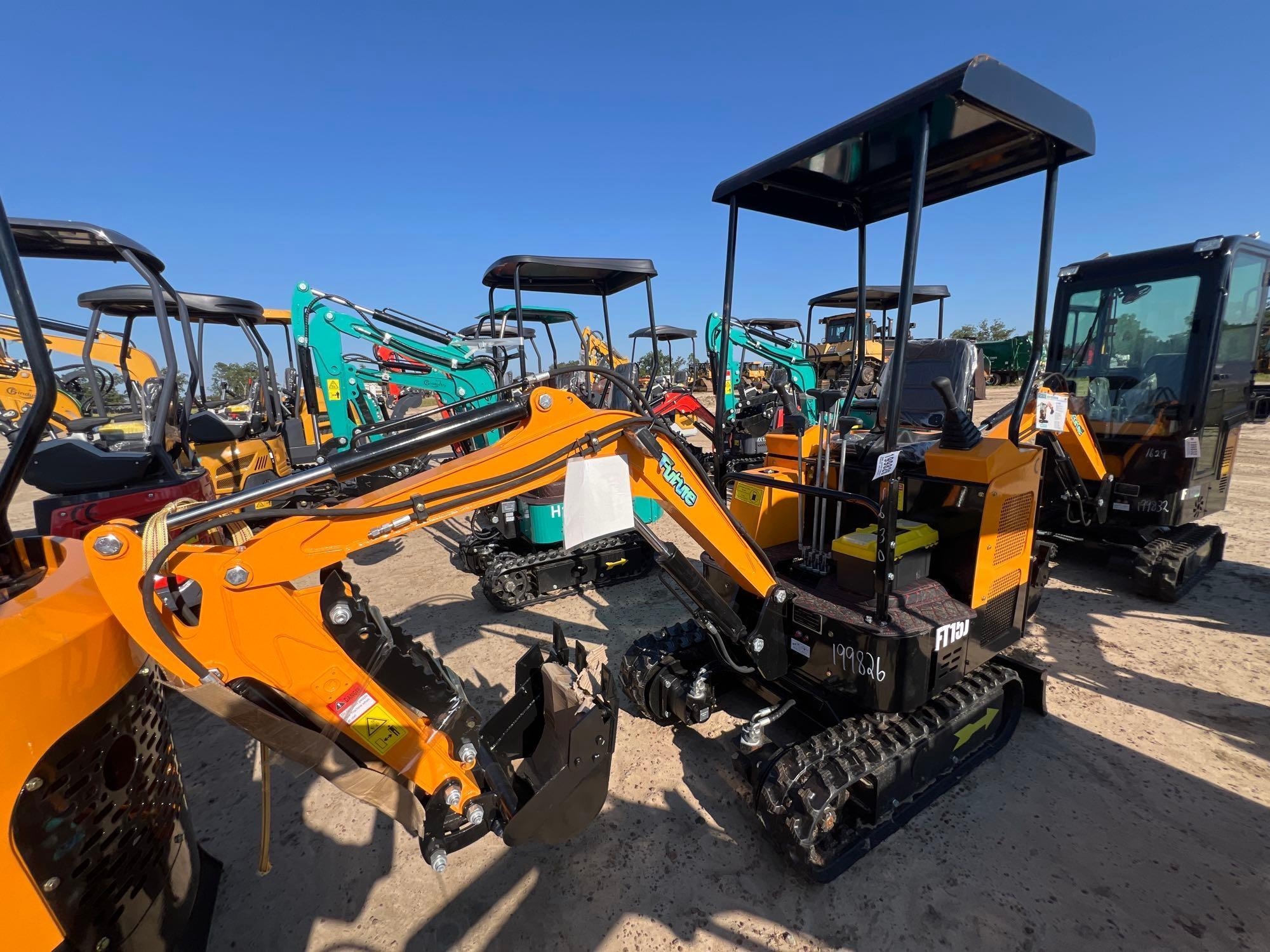 UNUSED FUTURE FT15J EXCAVATOR (A51247)