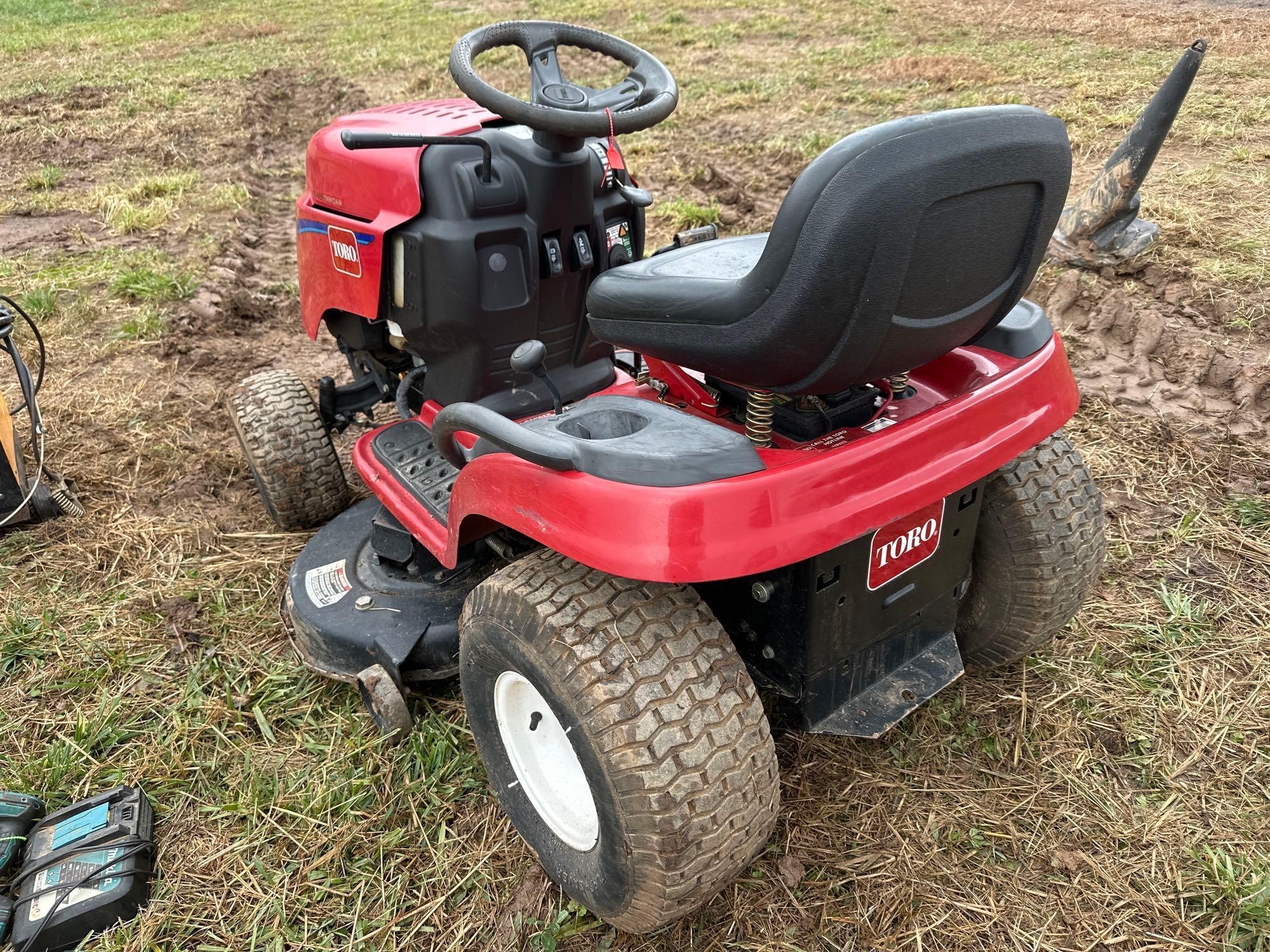 Toro LX 425 Lawn Mower (A57453)