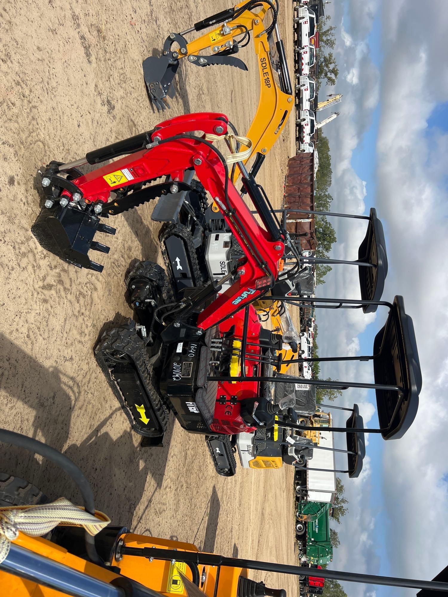 UNUSED FUTURE FT15P EXCAVATOR (A54756)