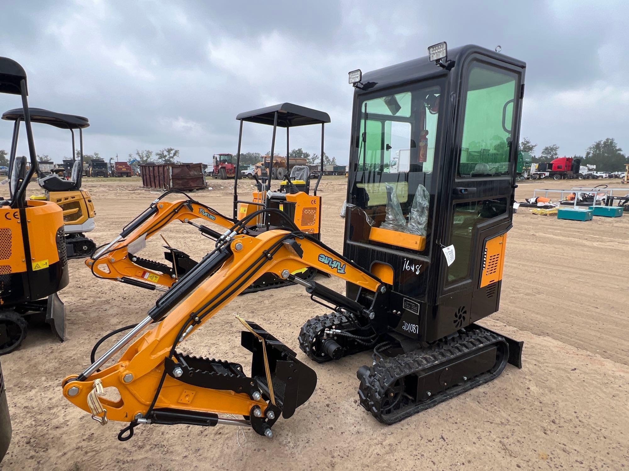 UNUSED FUTURE FT13CJ EXCAVATOR (A54756)