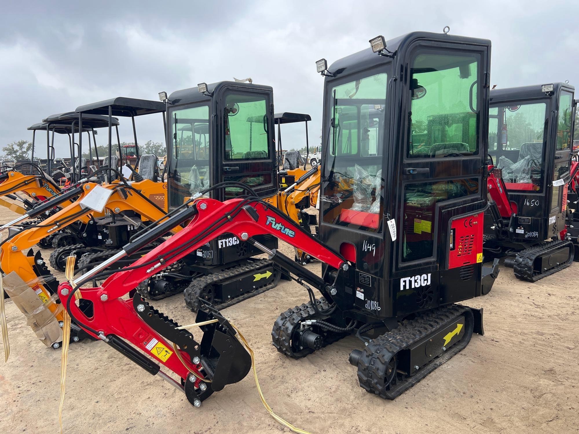UNUSED FUTURE FT13CJ EXCAVATOR (A54756)