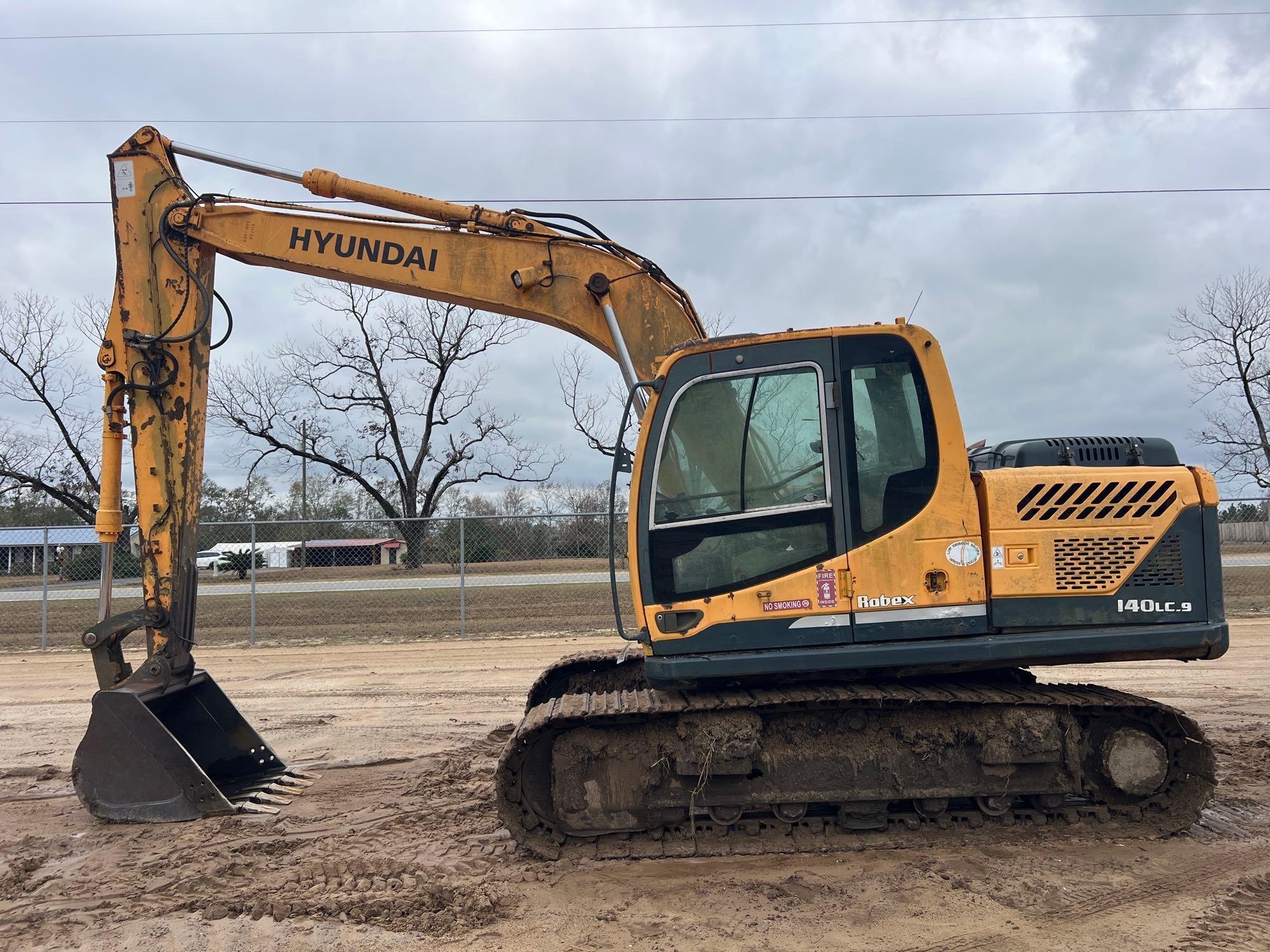 HYUNDAI 140LC-9 EXCAVATOR (A52709)