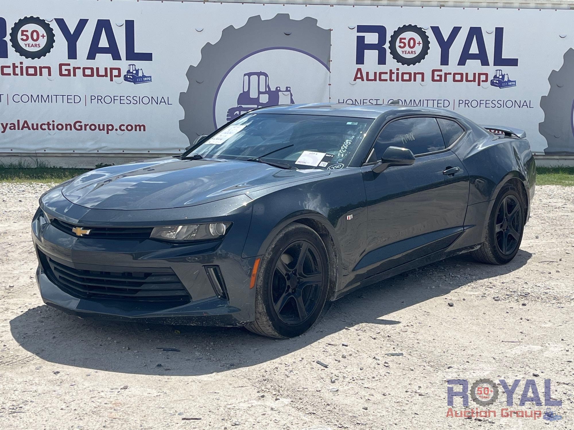 2016 Chevrolet Camaro 1LT Coupe (A48082)