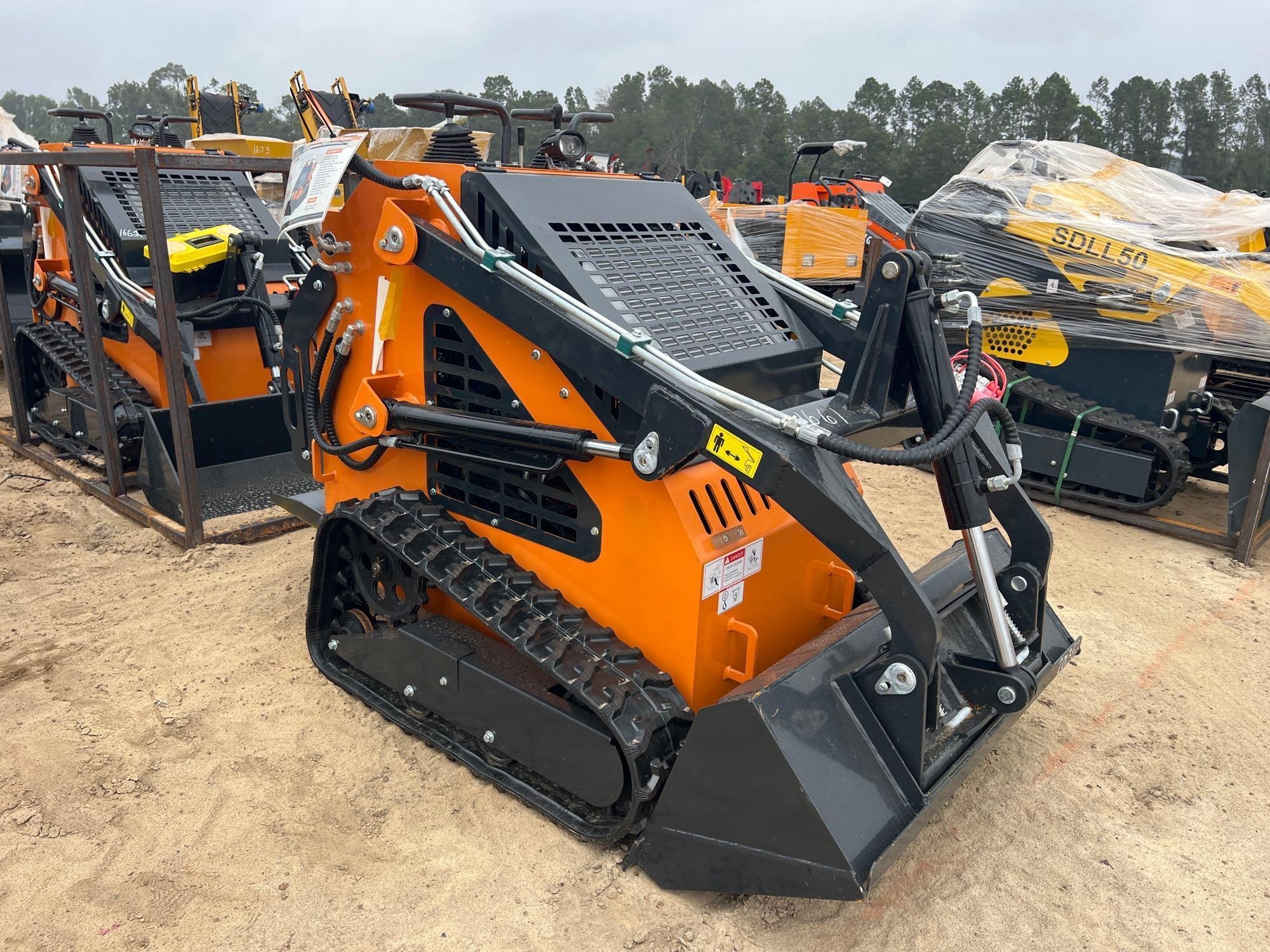 UNUSED LANDHONOR LDH-HT380 STAND ON SKID STEER (A54756)
