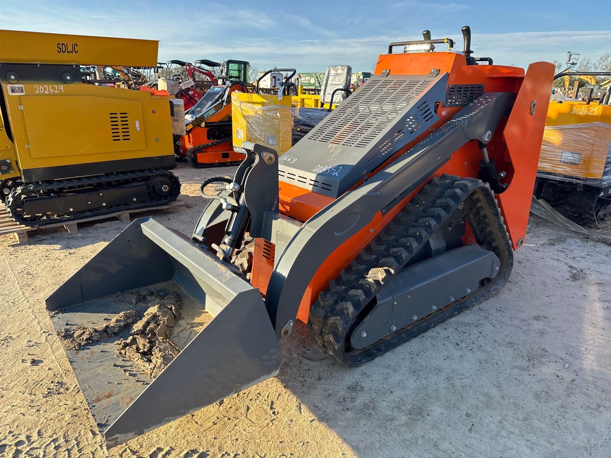 HURRICANE STAND ON SKID STEER (A58375)