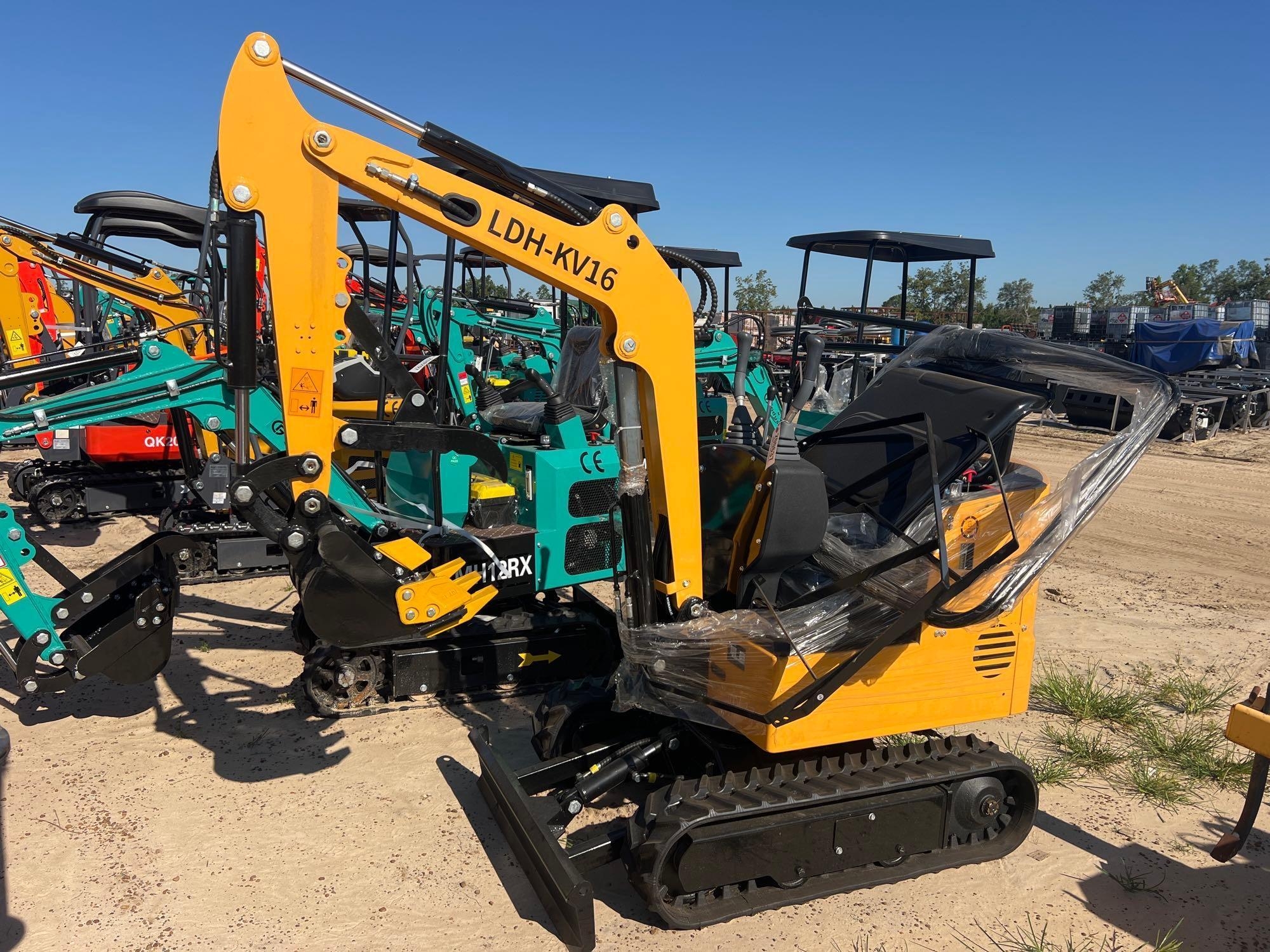 UNUSED LANDHERO LDH-KV16 EXCAVATOR (A51247)