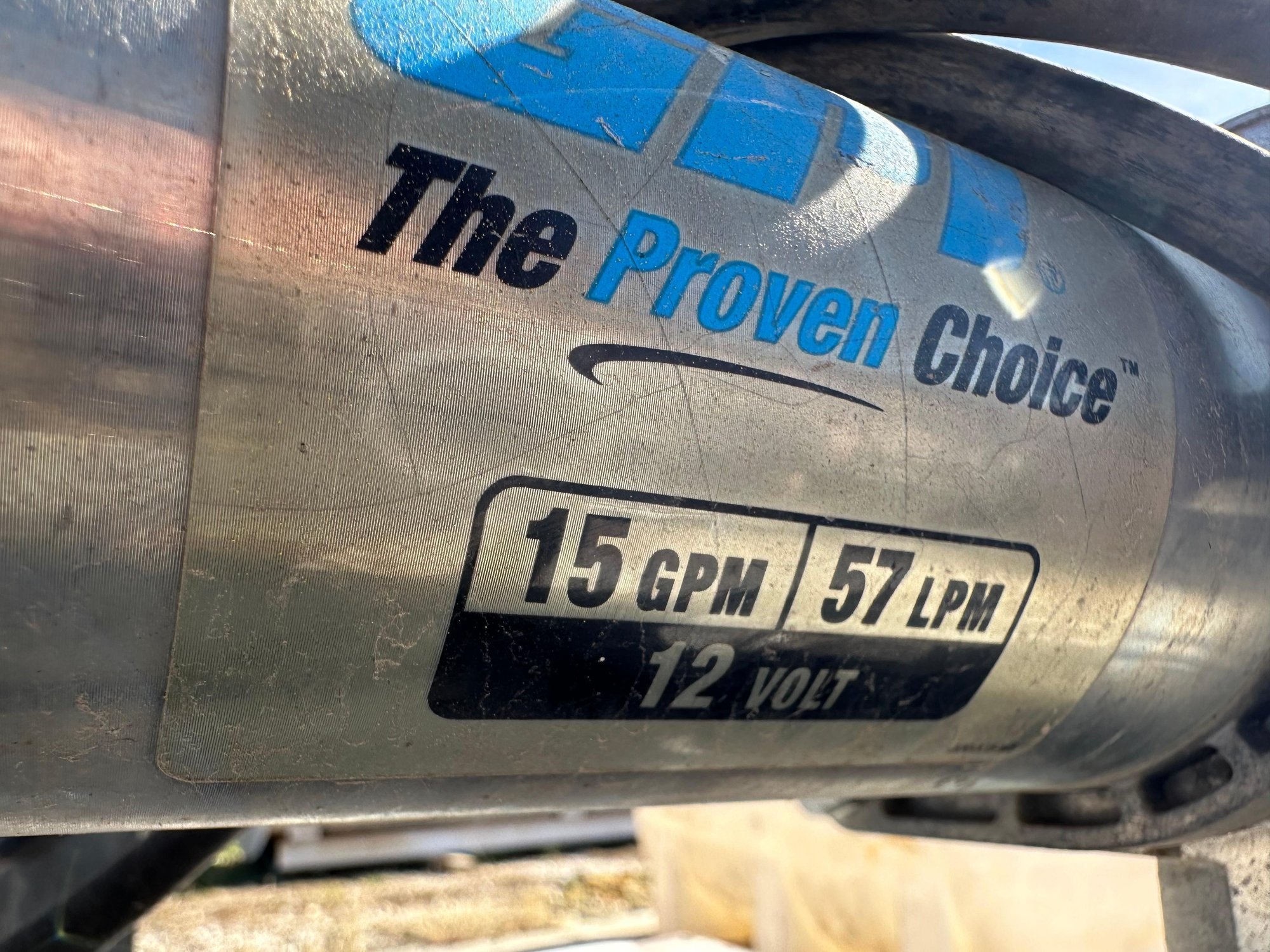 100 Gallon White Slip Fuel Tank w/ Electric Pump (A59213)