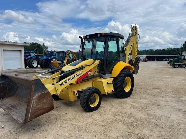2011 New Holland B95B Cab MFWD Loader Backhoe (A51039)