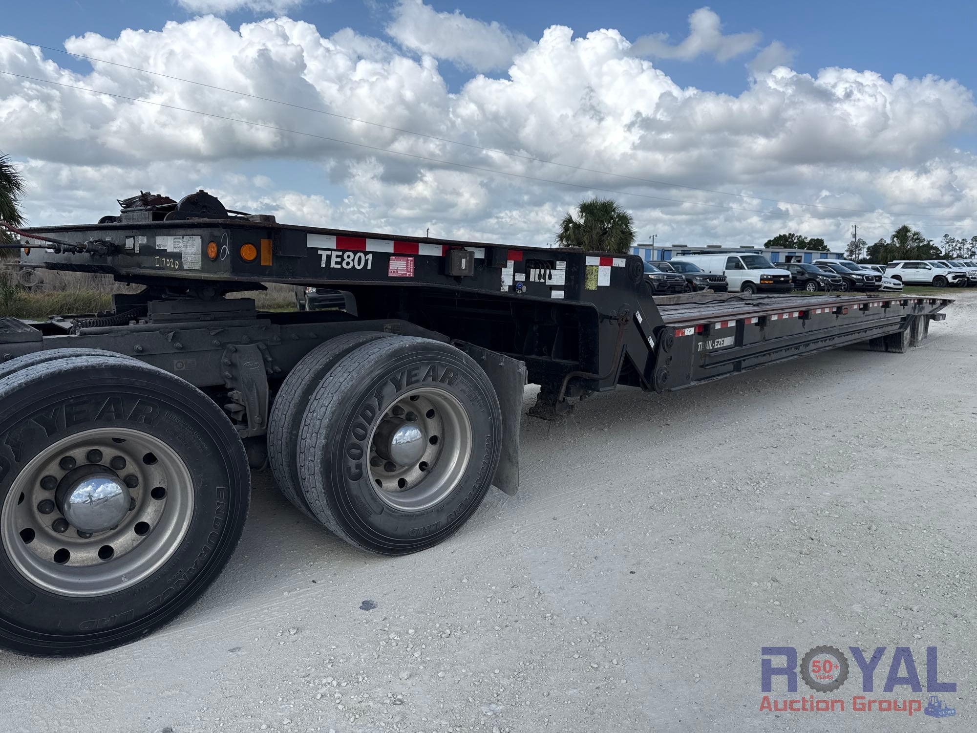 2012 Trail-Eze TE801 48ft 40 Ton T/A RGN Lowboy Trailer (A44571)