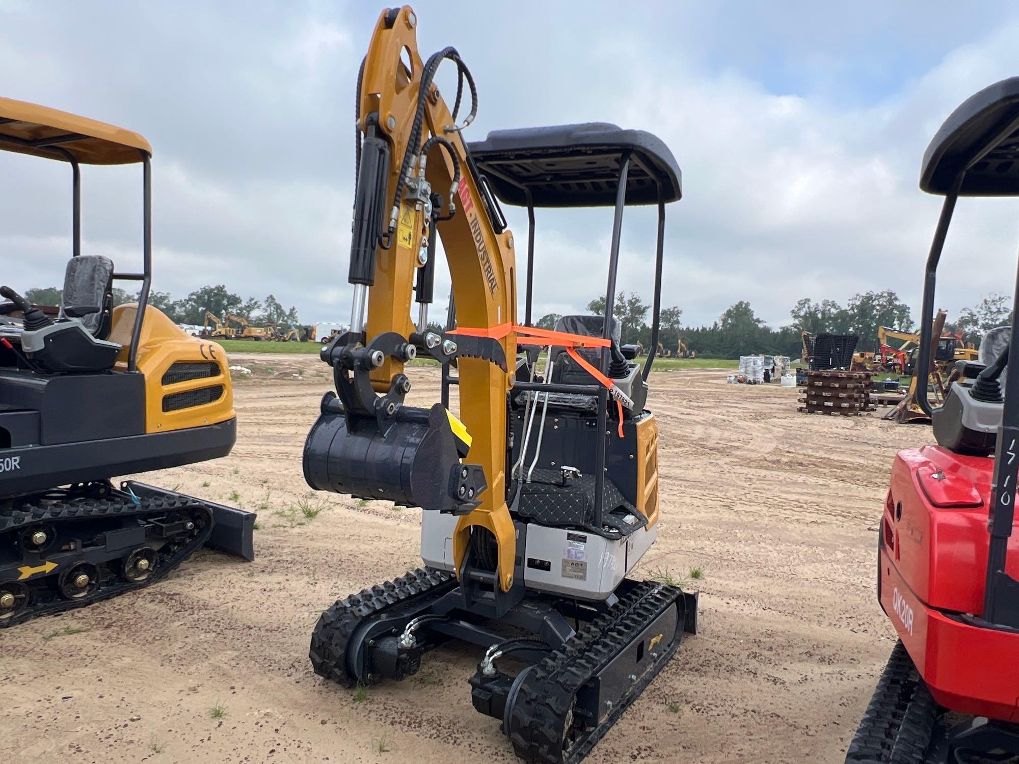 UNUSED AGT XZ20R EXCAVATOR (A51243)
